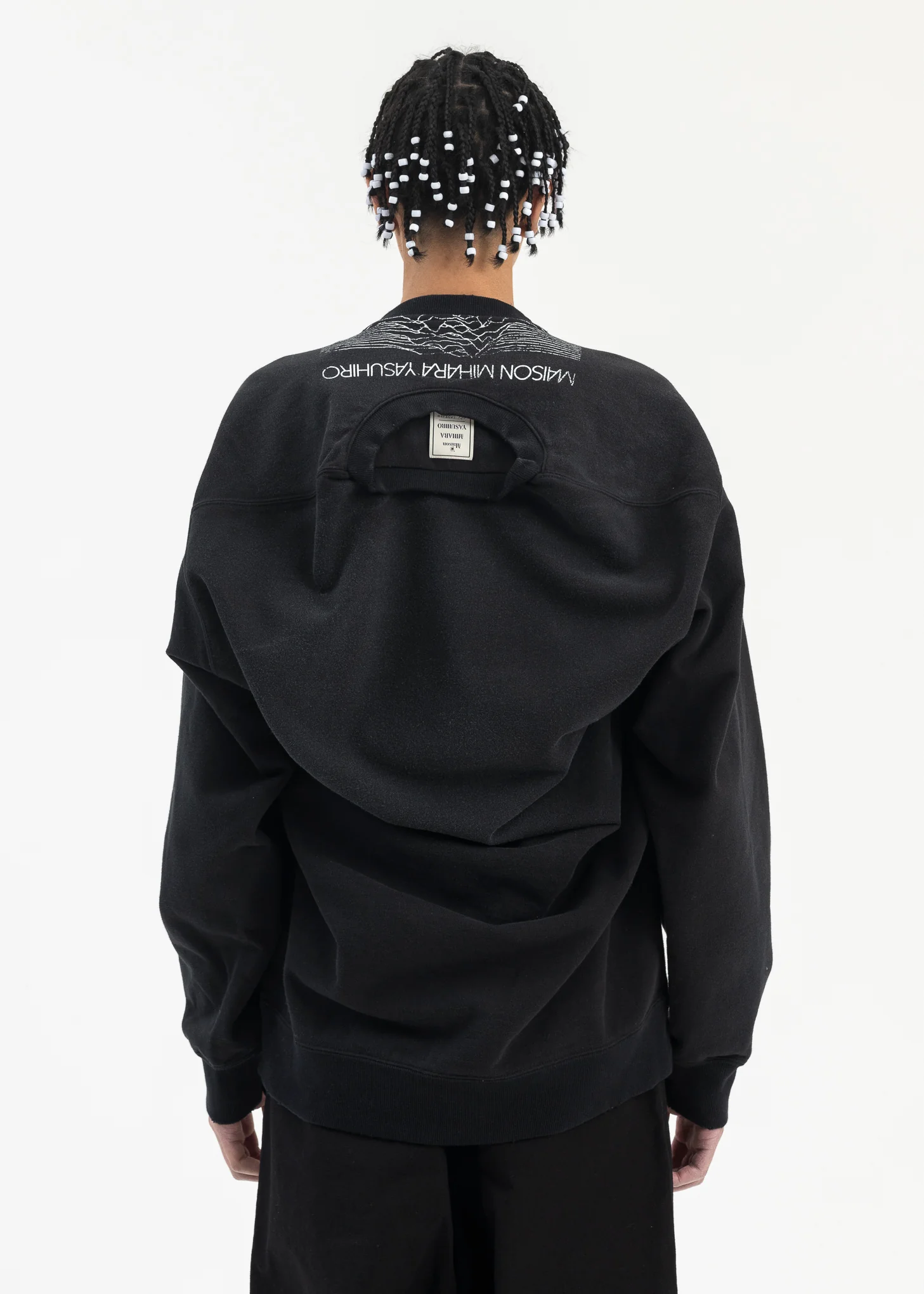 BLACK SHIFT BACK PULLOVER - Image 2