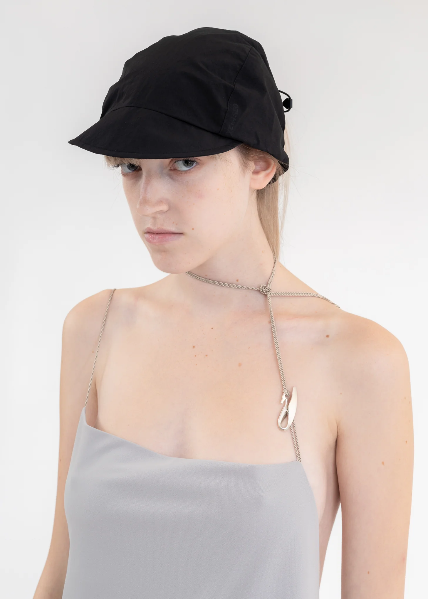 BLACK SHIRRING CAP
