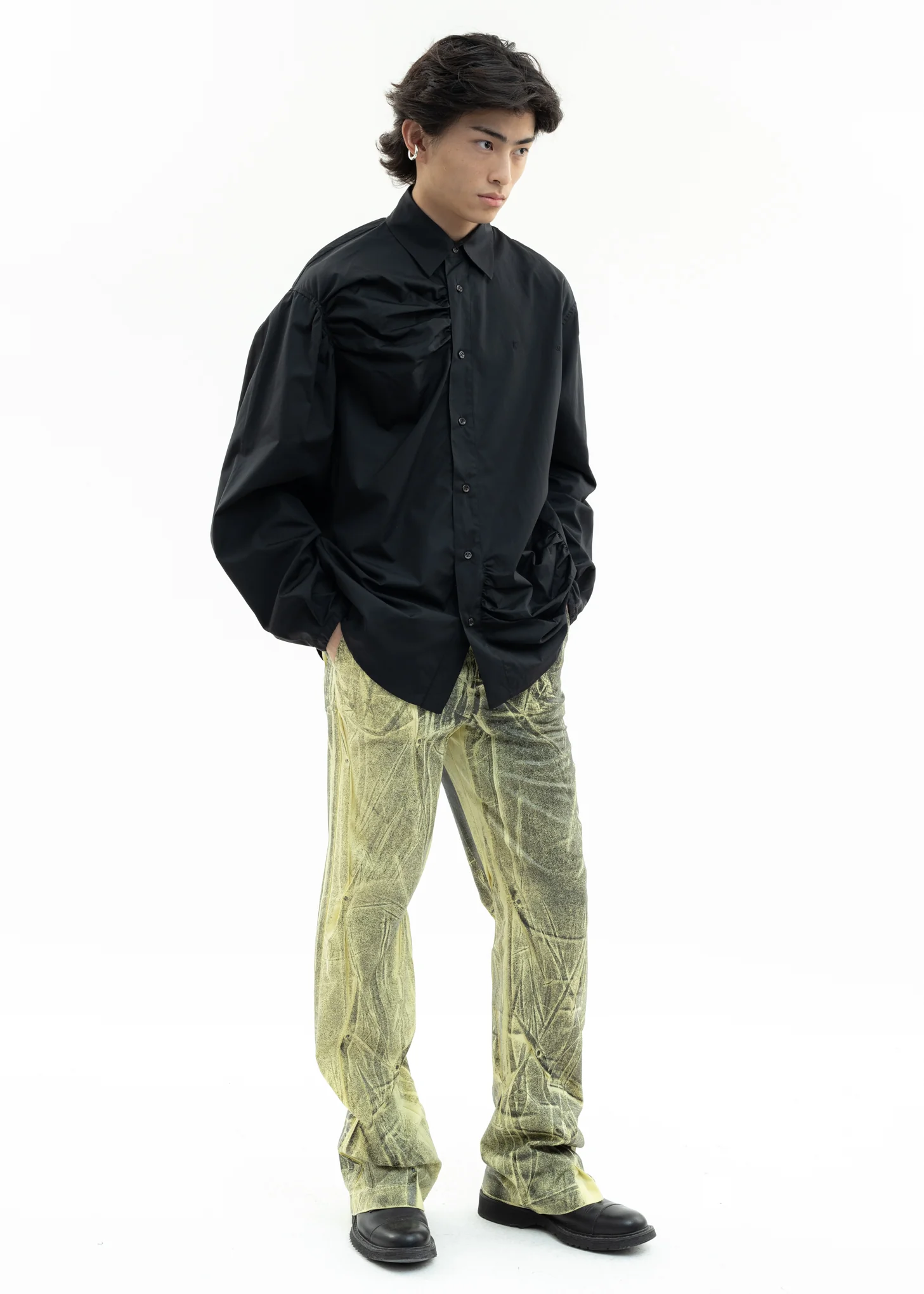Black Shirt With Shirring Detail - Image 6