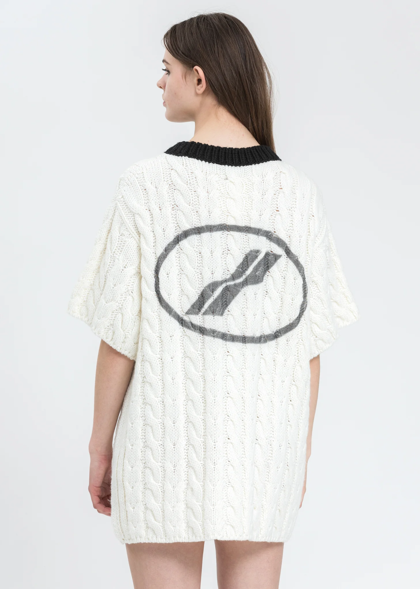 Black Short Sleeve Cable Sweater - Image 3