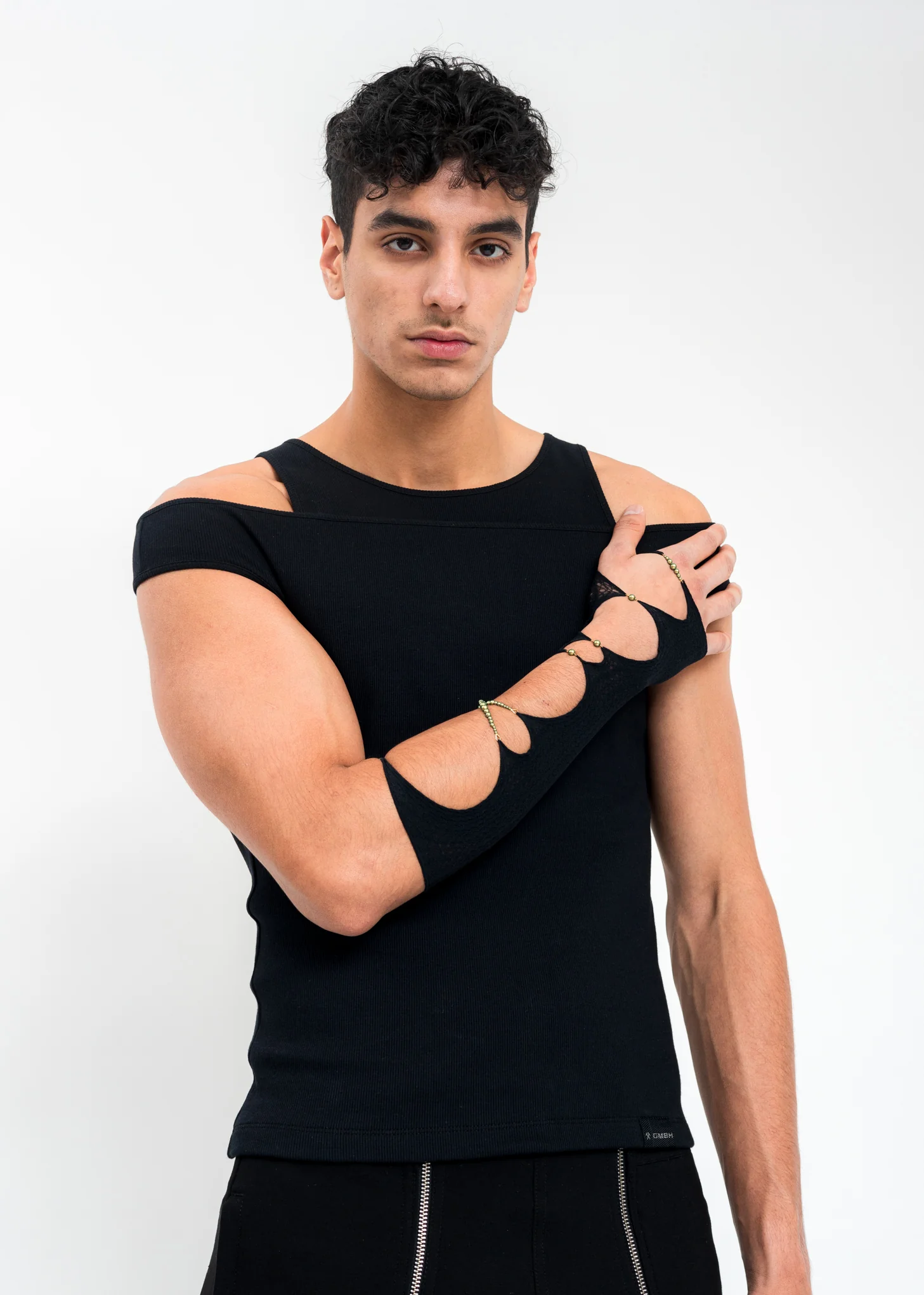 Black Single Arm Sleeve - Image 2