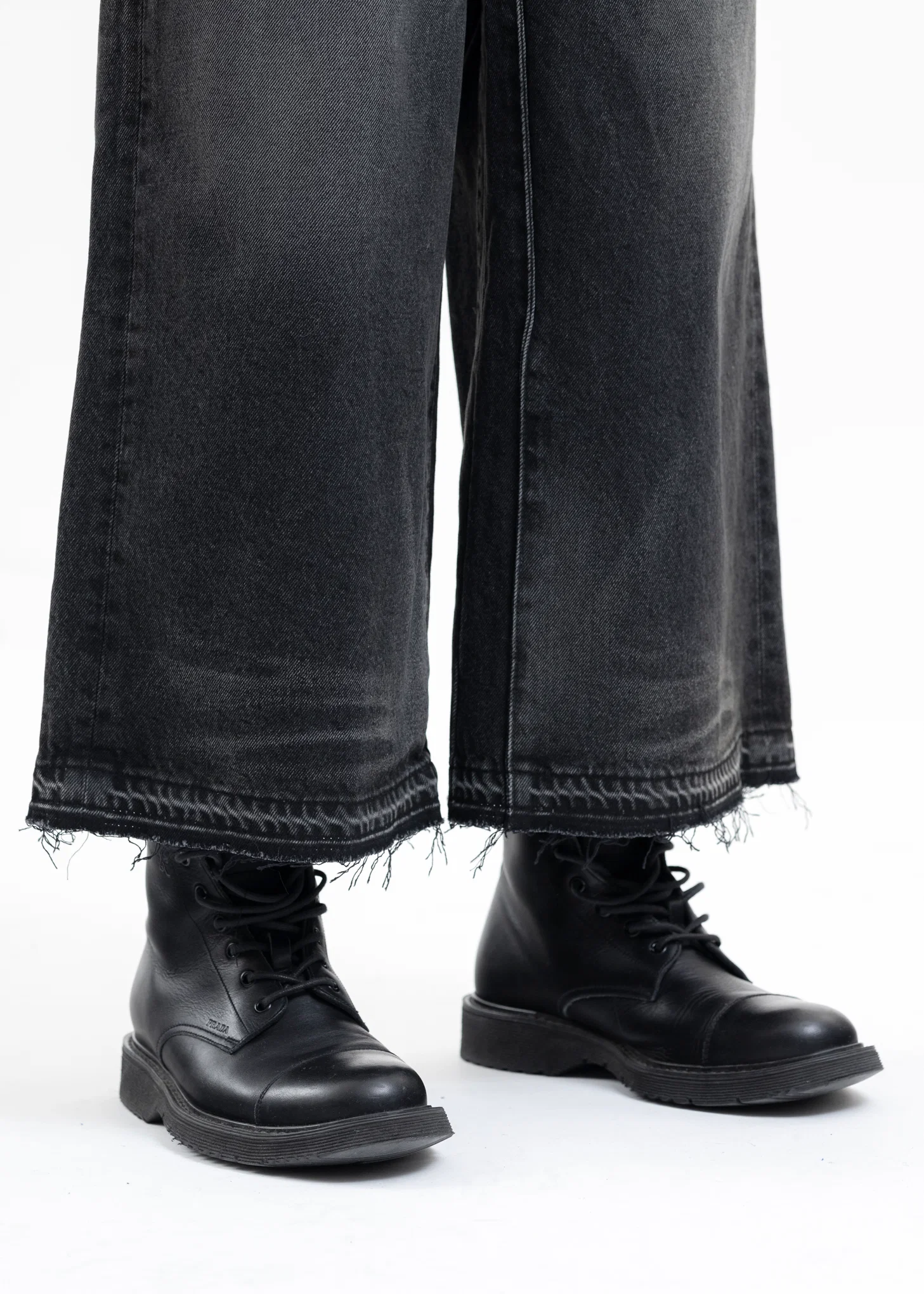 BLACK SKIRT DETAIL DENIM PANTS - Image 5
