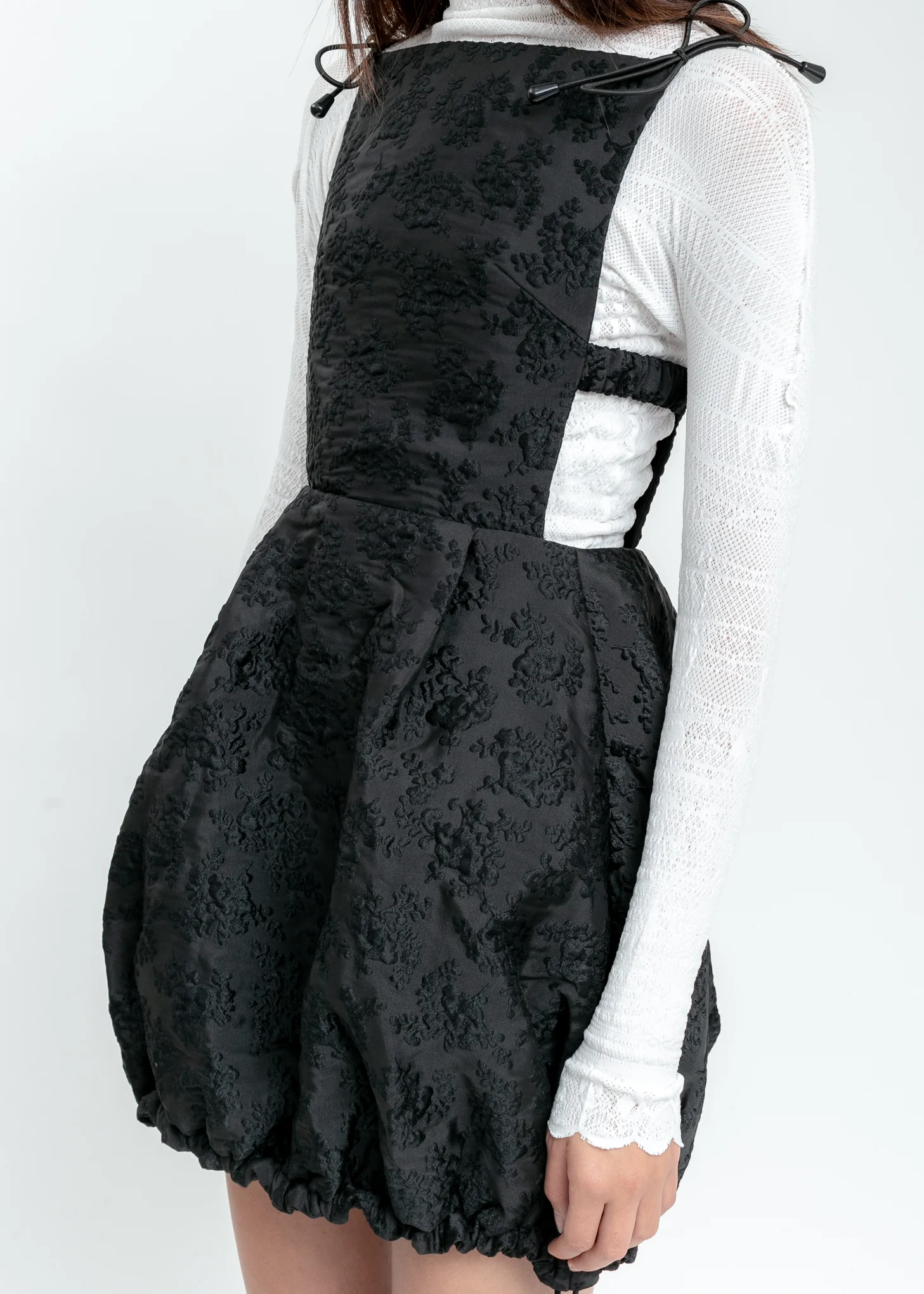 Black Sleeveless Dress - Image 4