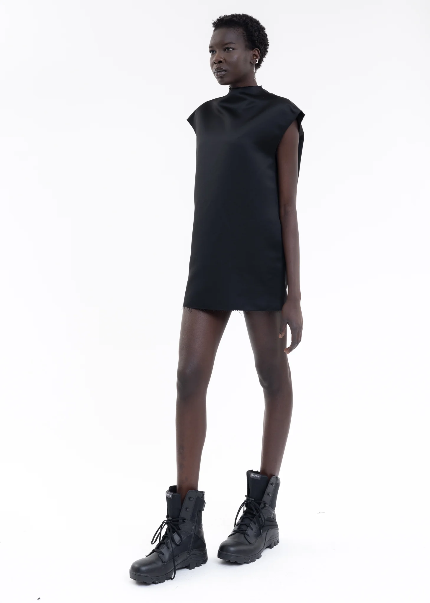 Black Sleeves Oversize Dress - Image 4