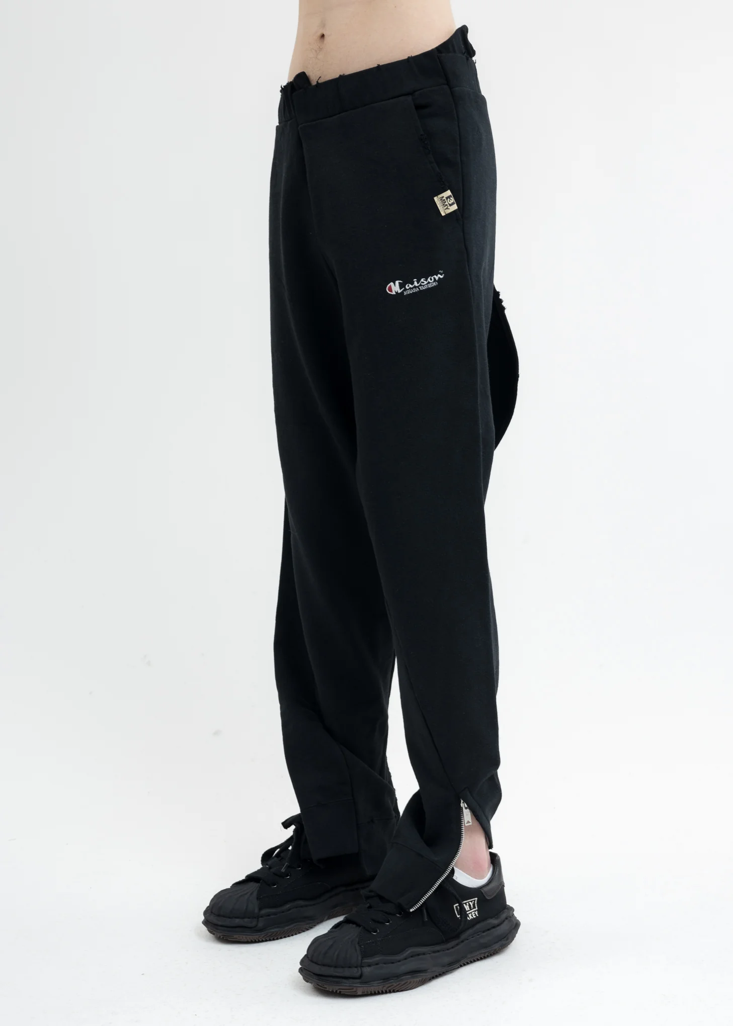 Black Slided Piece Pants - Image 3