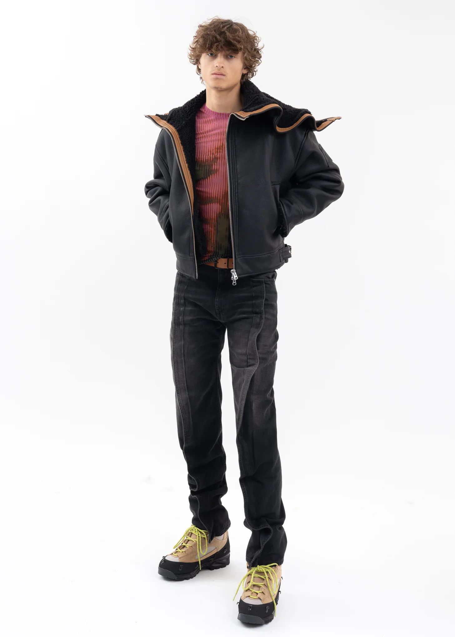 BLACK SLIM BANANA JEANS - Image 5