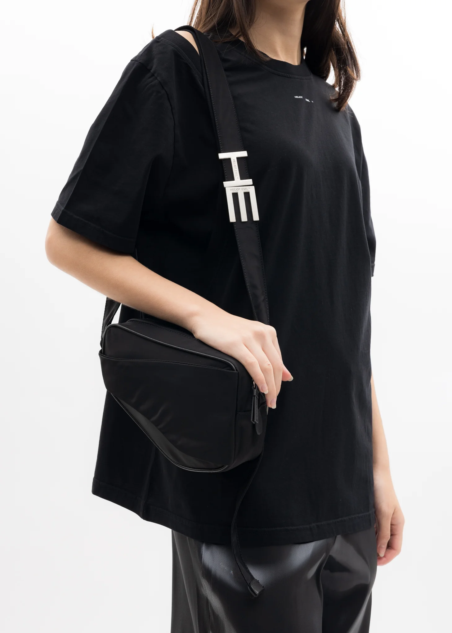 BLACK SMALL ASYMMETRIC BAG - Image 2