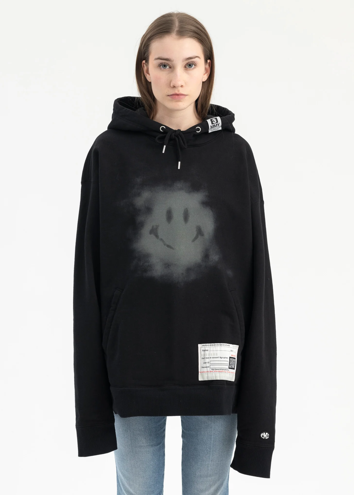 BLACK SMILY FACE PRINTED HOODIE