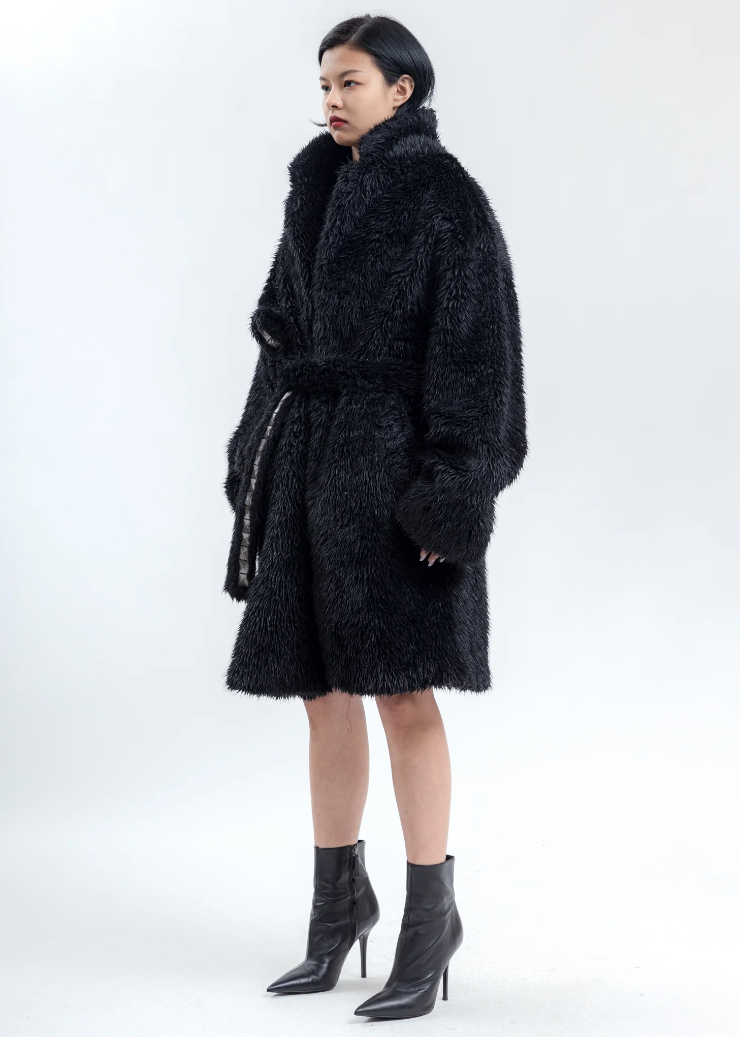 Black Spike Fur Long Coat - Image 4