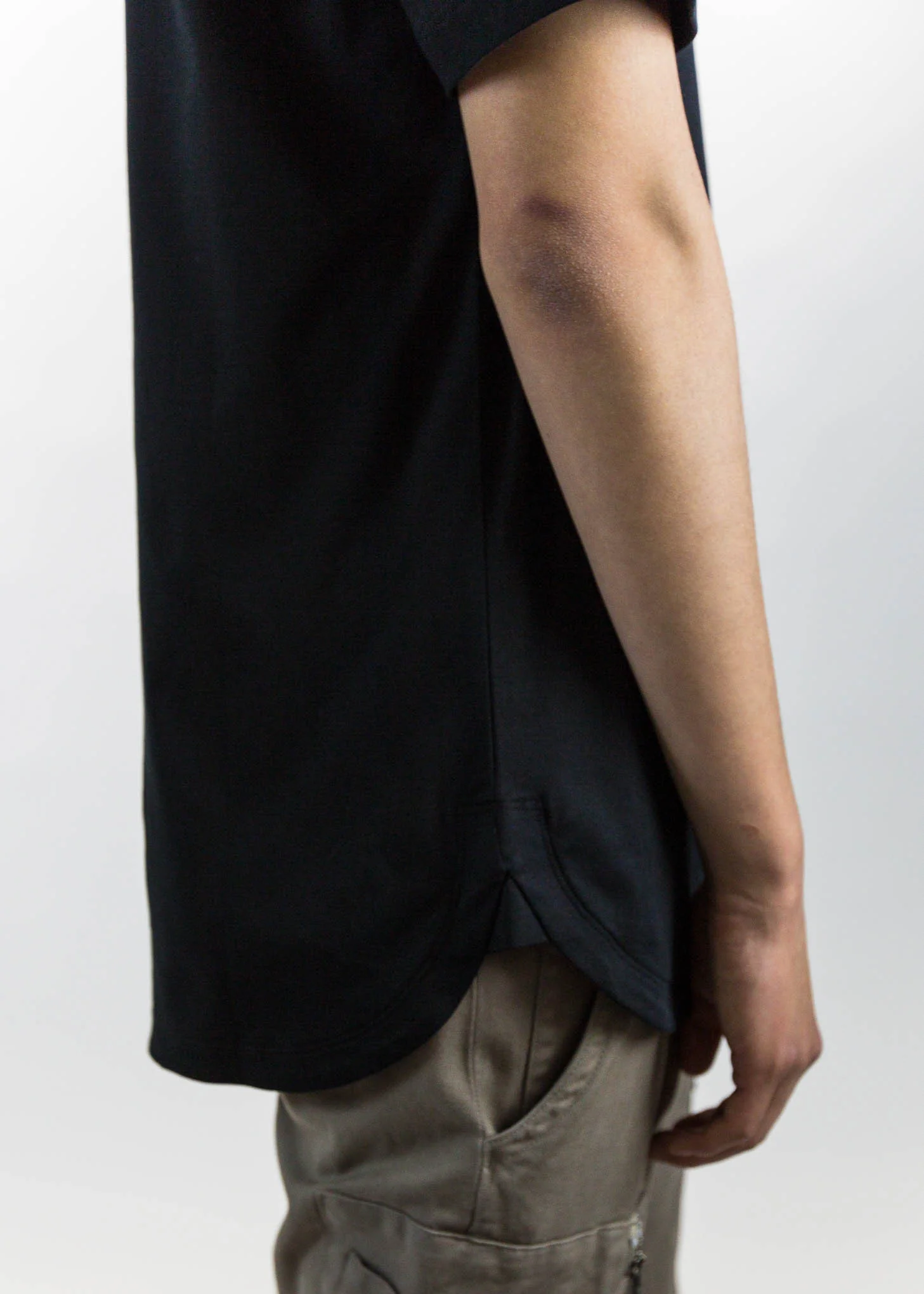 Black SS Tee Brushed Jersey - Image 6