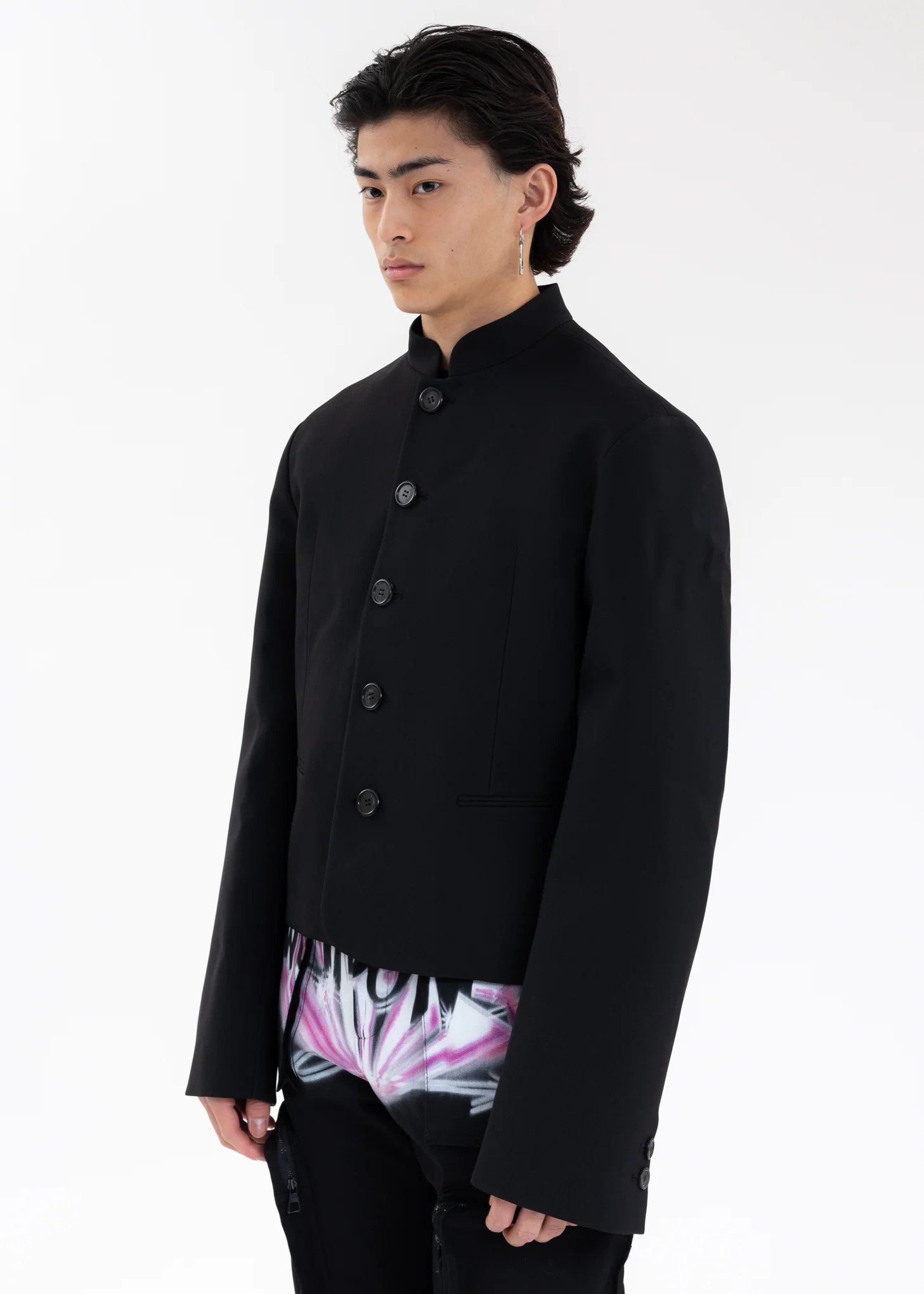 BLACK STAND COLLAR CROP JACKET - Image 2