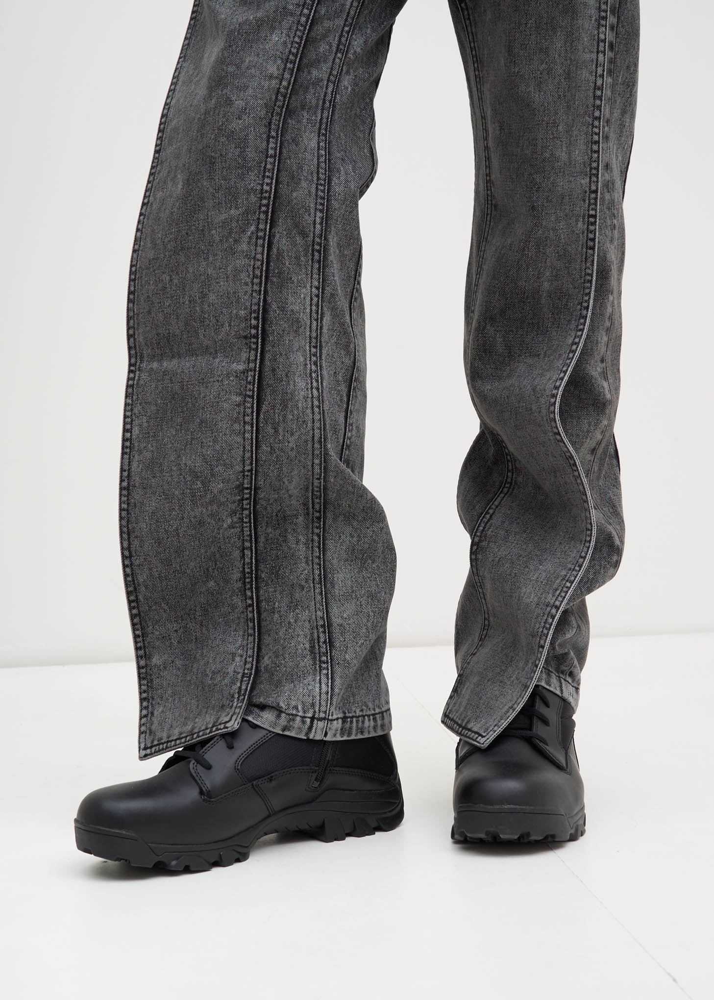 Black Stonewash XL Pocket Jeans - Image 6