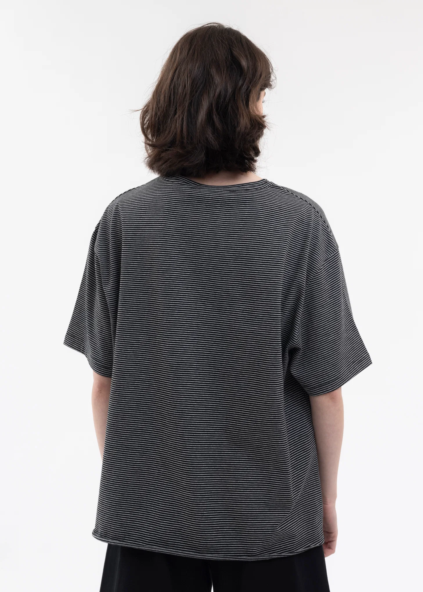 BLACK STRIPED LOOSE-FIT T-SHIRT - Image 3