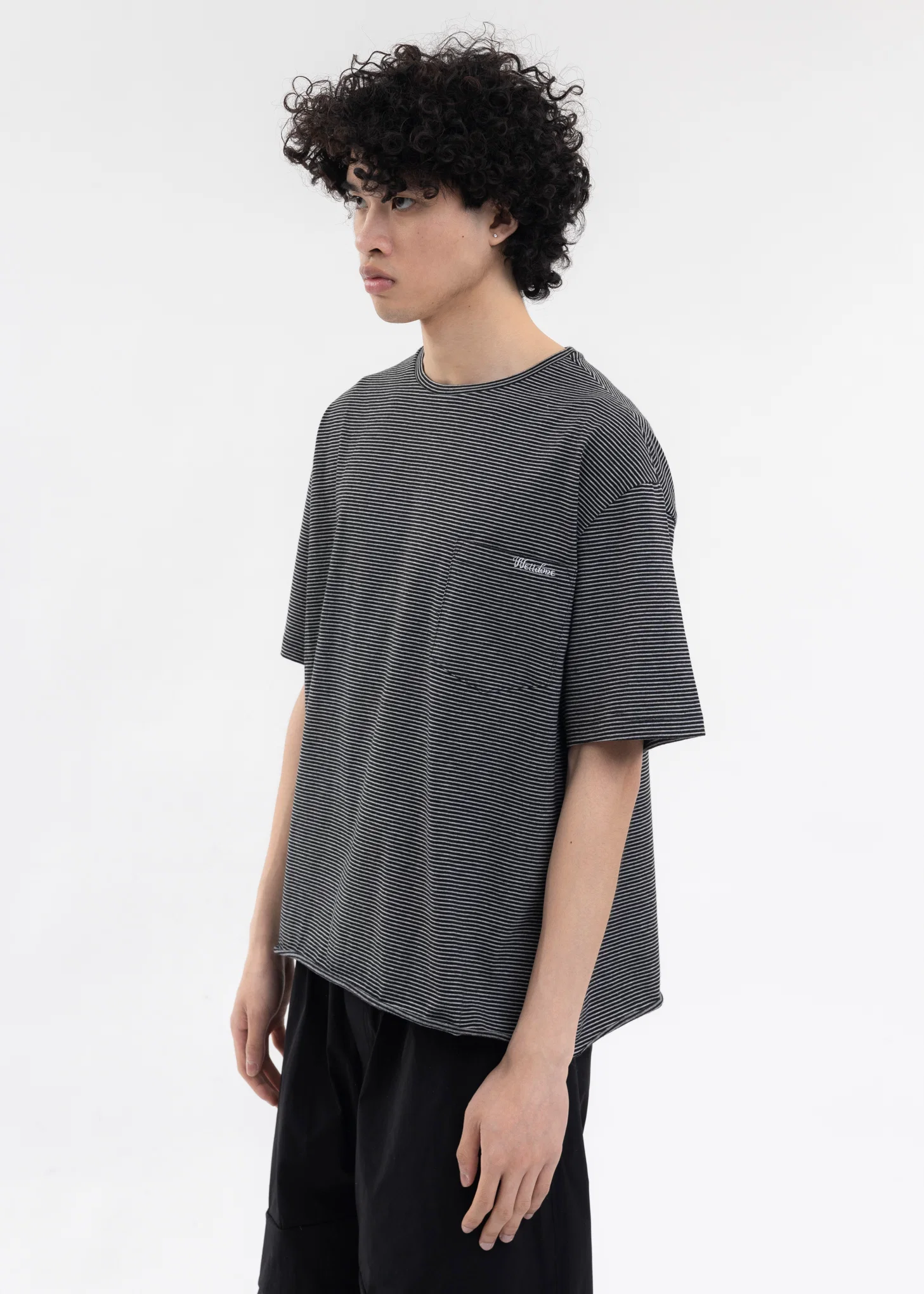 BLACK STRIPED LOOSE-FIT T-SHIRT - Image 3