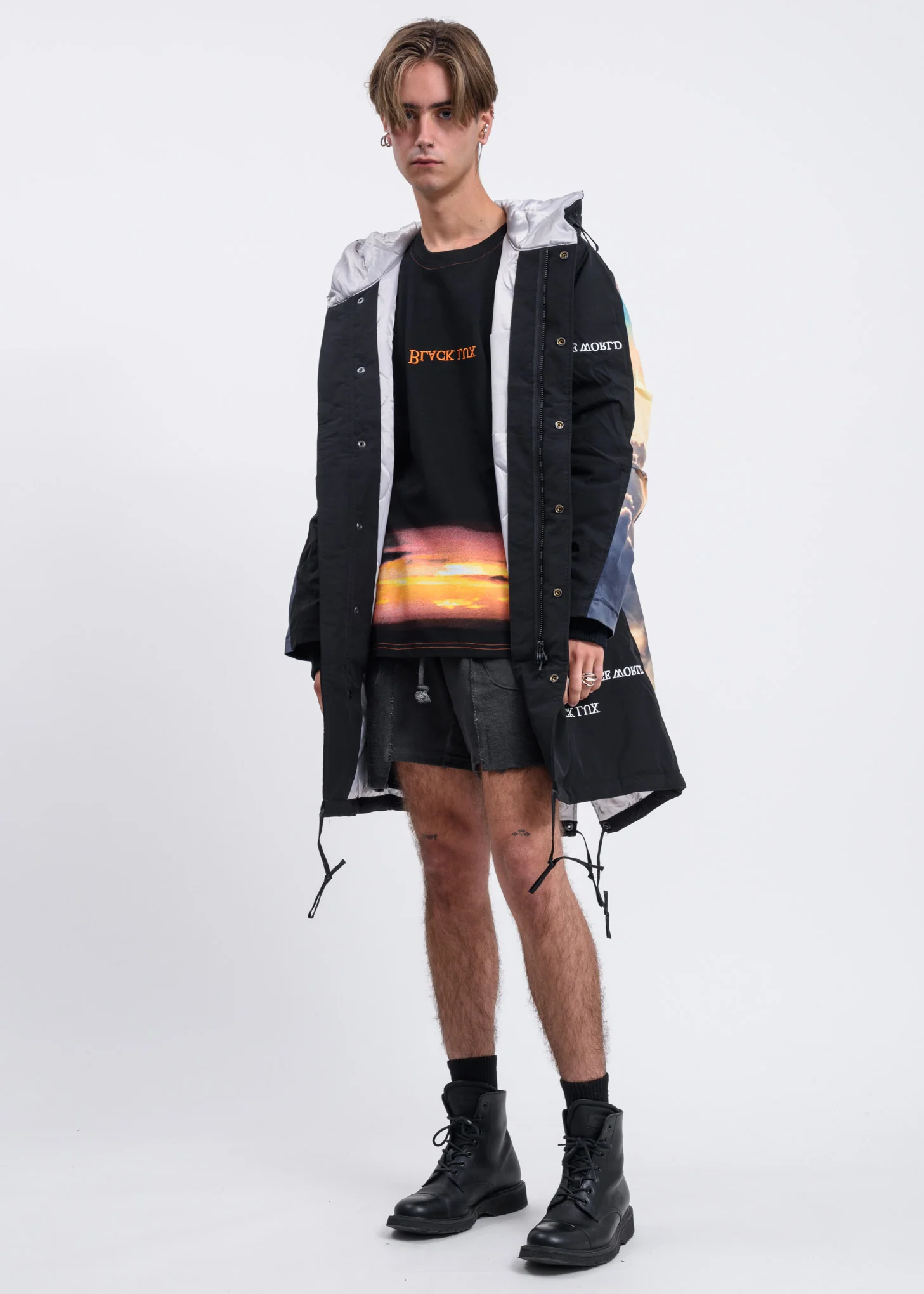 Black Sunset Logo T-Shirt - Image 5