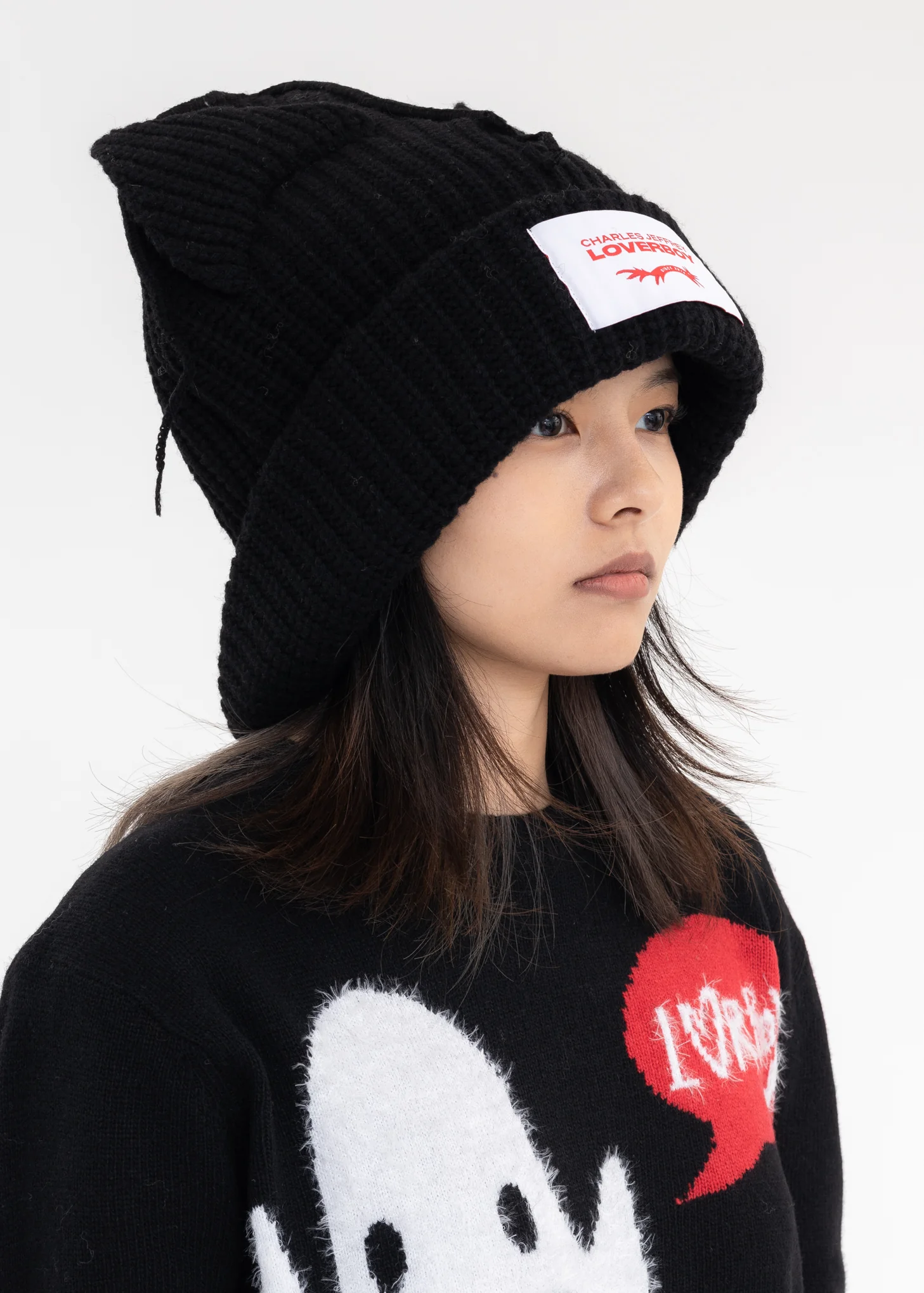 Black SUPERSIZED CHUNKY EARS BEANIE - Image 7