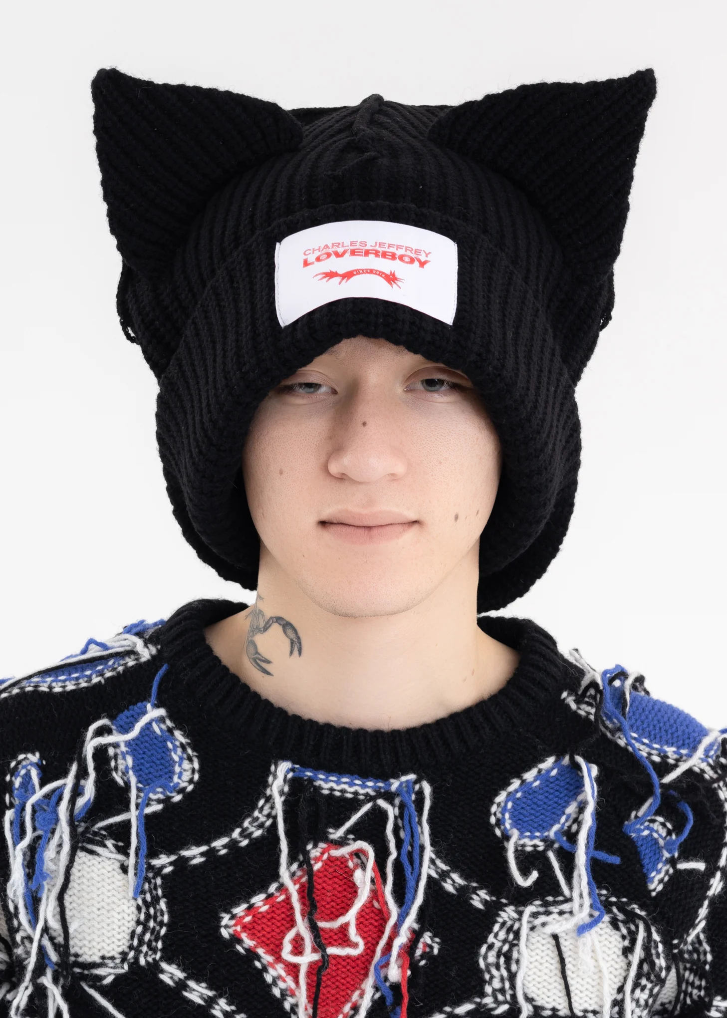 Black SUPERSIZED CHUNKY EARS BEANIE - Image 9