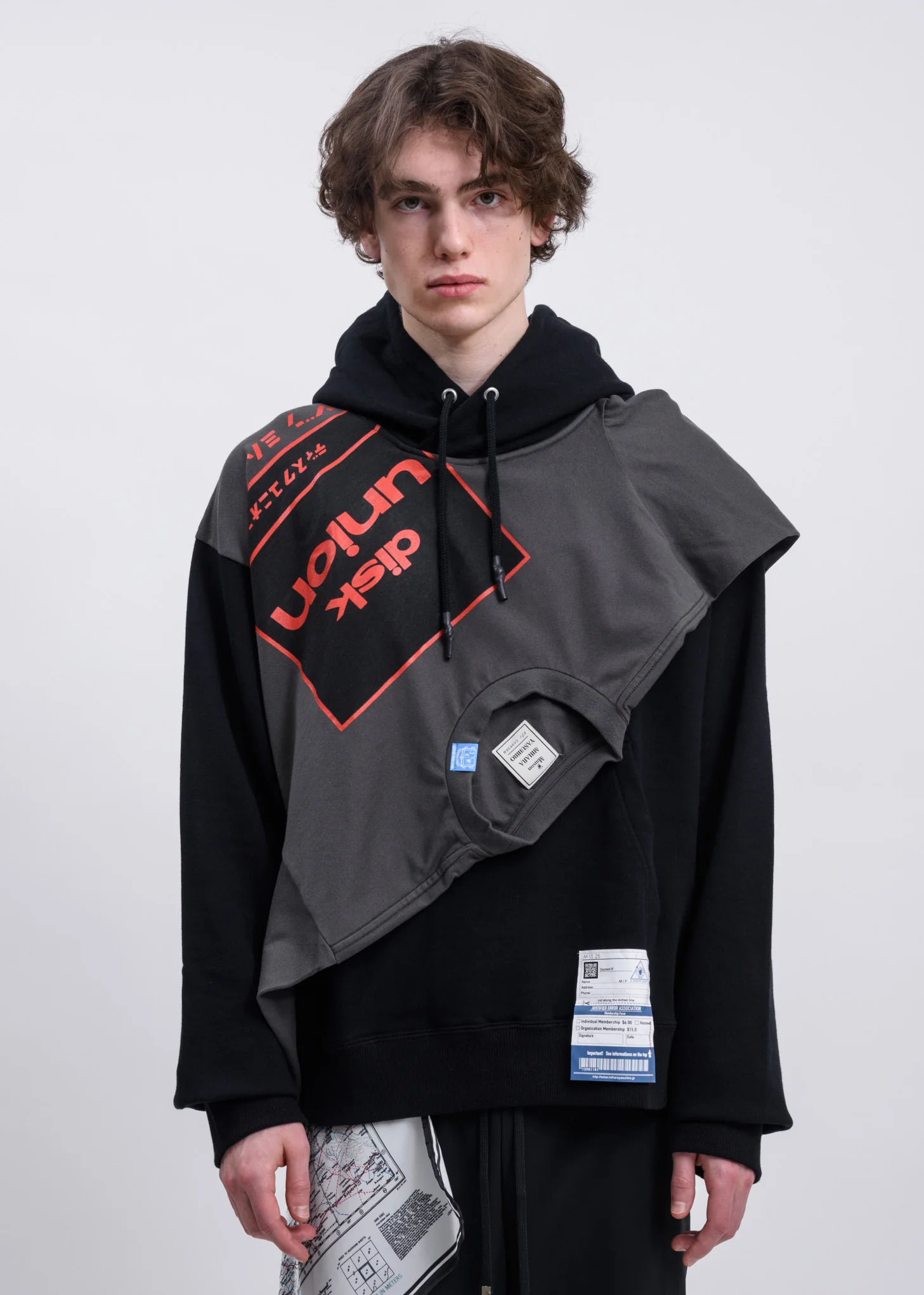 Black T-Shirt Docking Hoodie