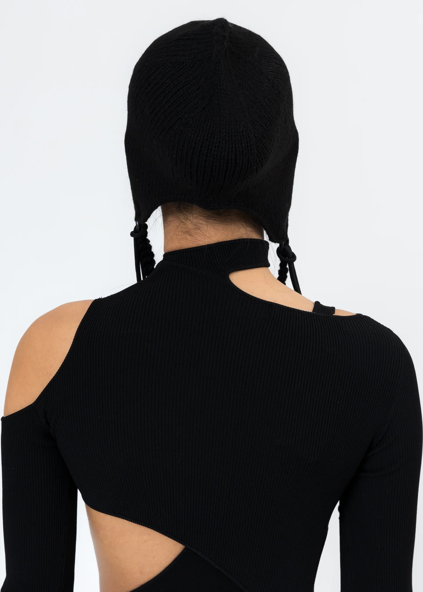 Black Tassel Beanie - Image 5