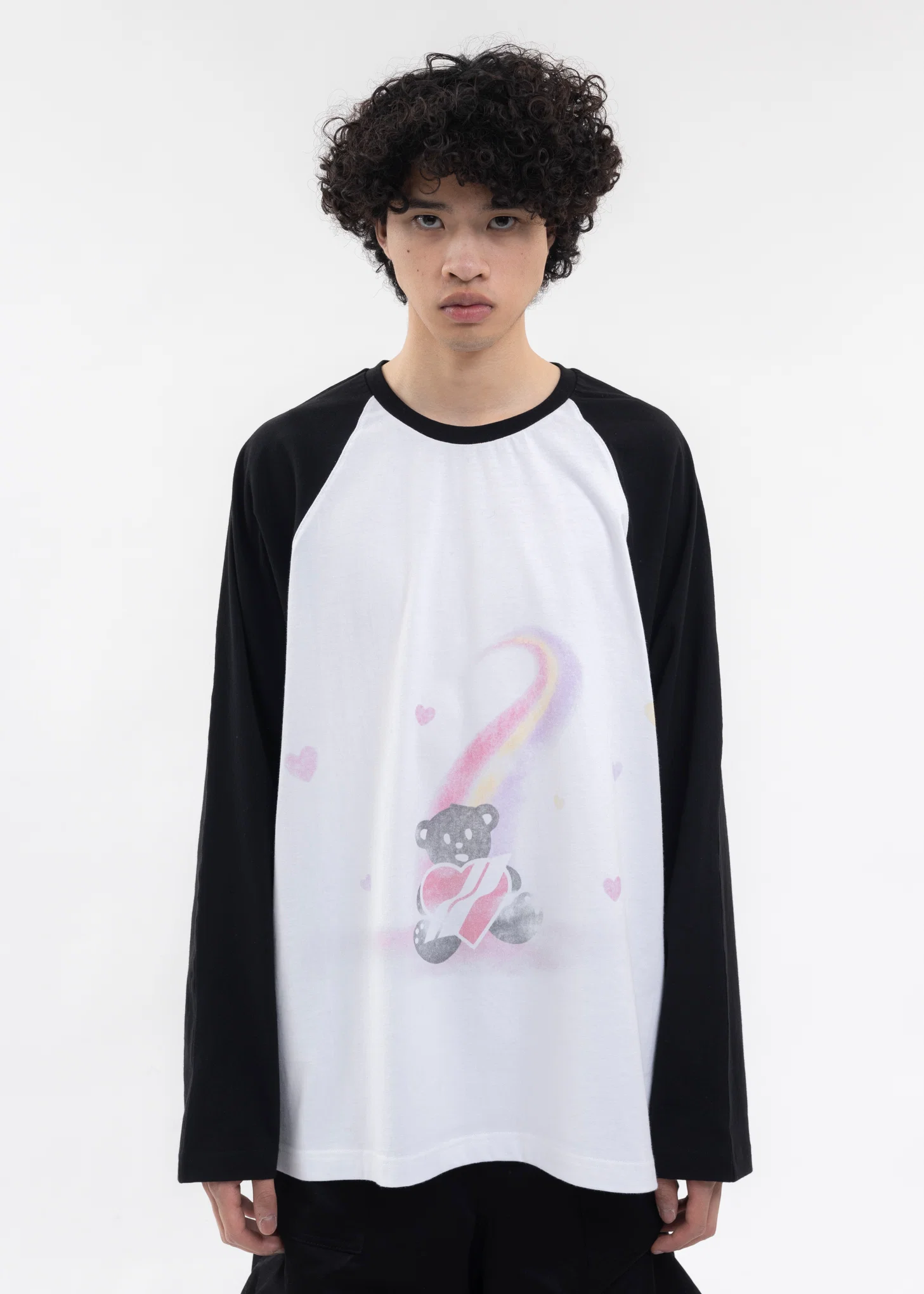 BLACK TEDDY BEAR PRINT LONG-SLEEVED T-SHIRT