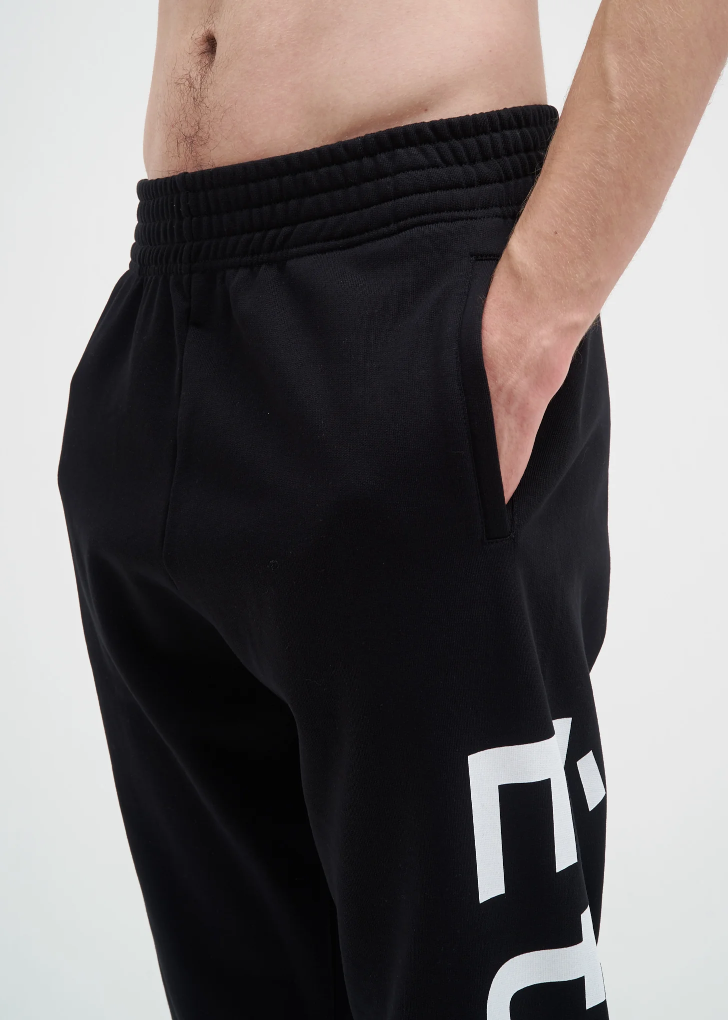 Black Tempera Etudes Sweatpants - Image 4