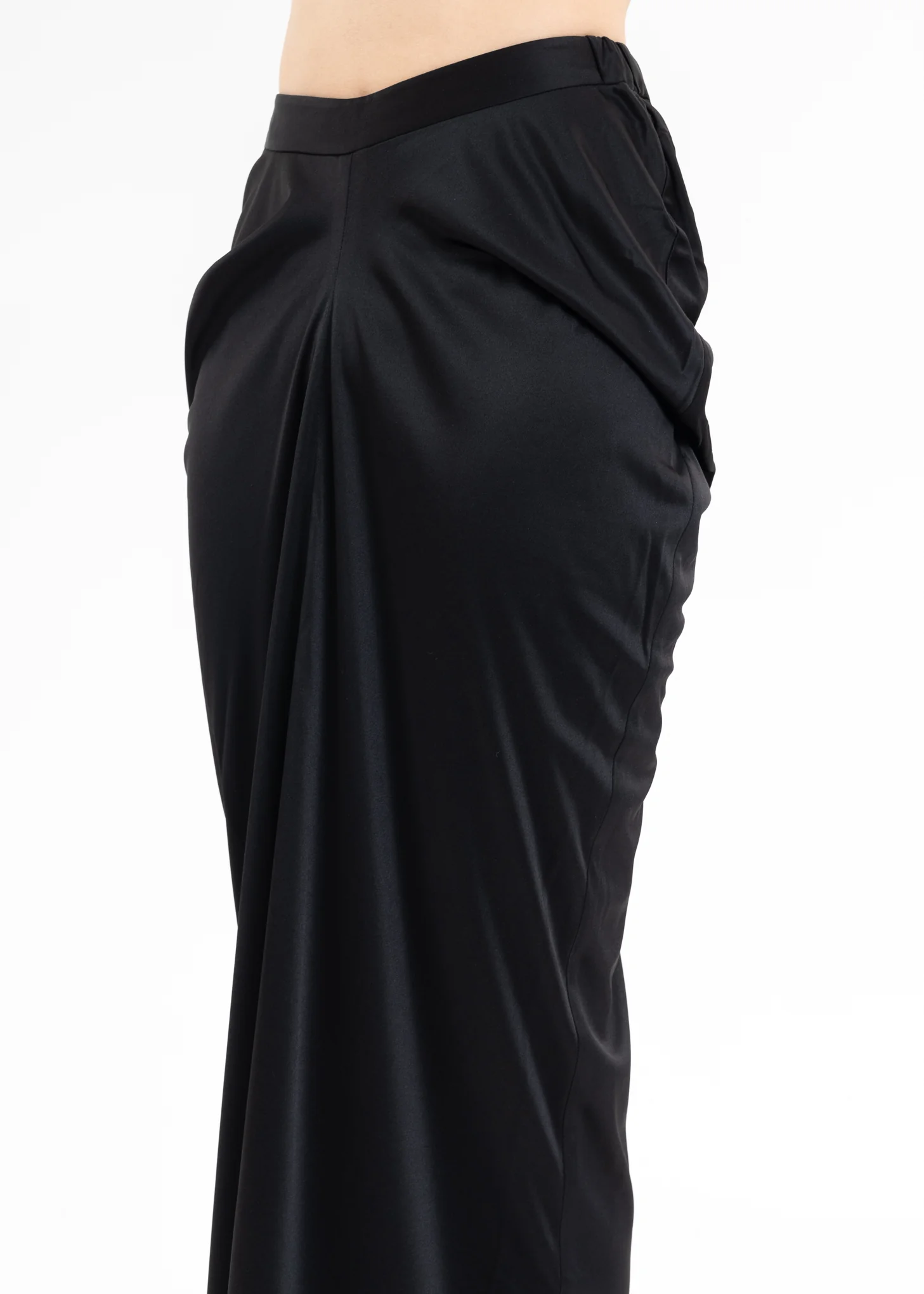 Black Twisted Long Skirt - Image 4