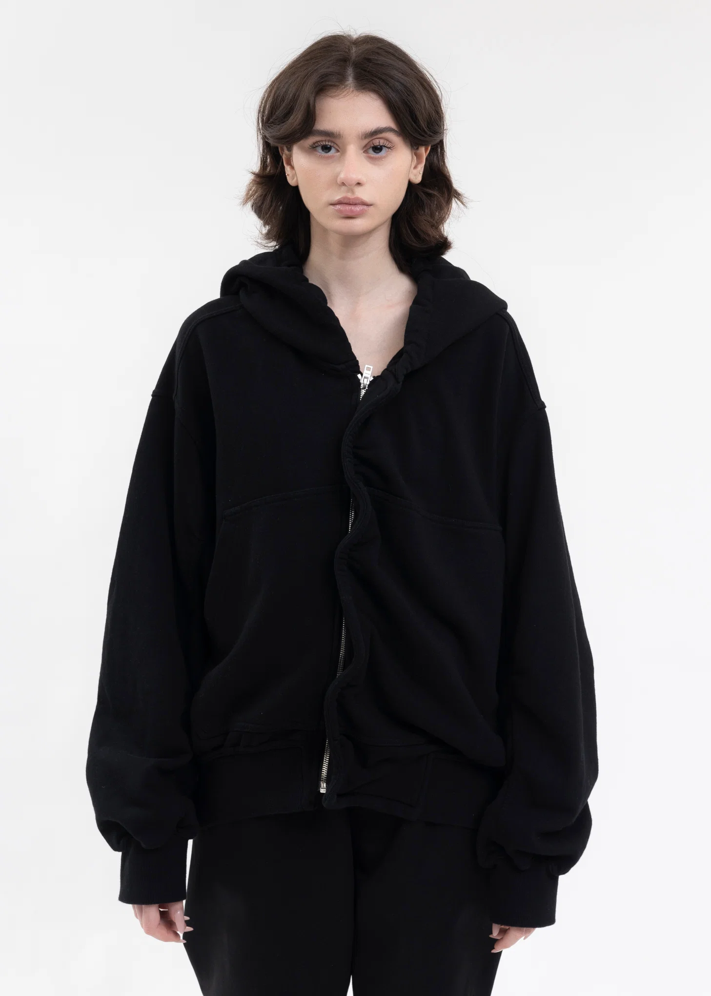 BLACK TWISTED LOOSE-FIT ZIP-UP HOODIE - Image 3