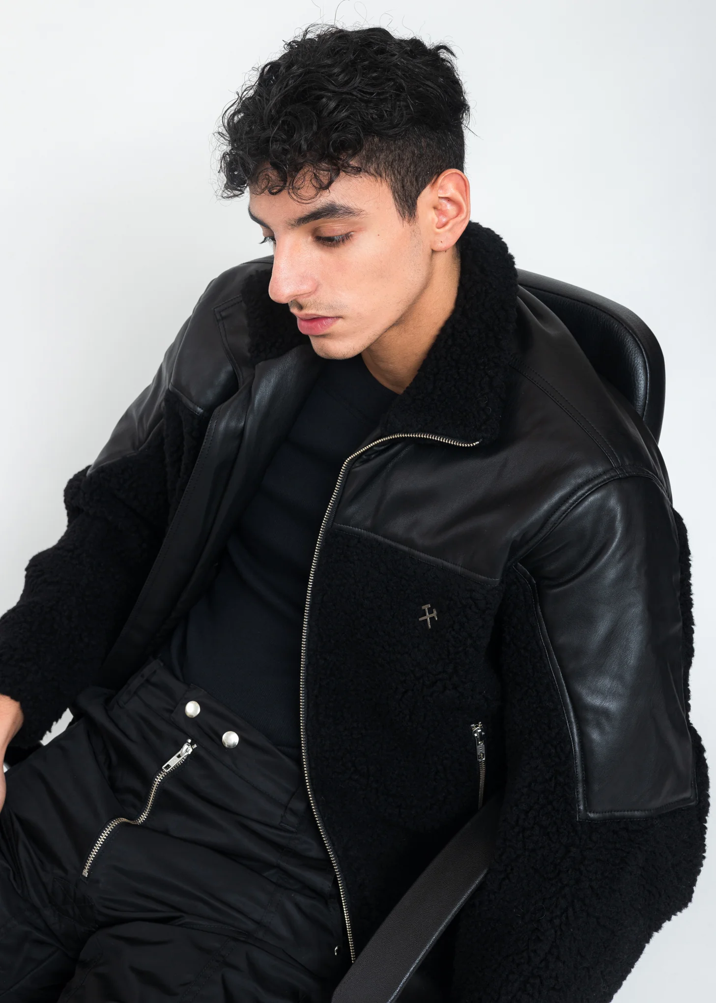 Black Two Tone Fleece Jacket - Image 6
