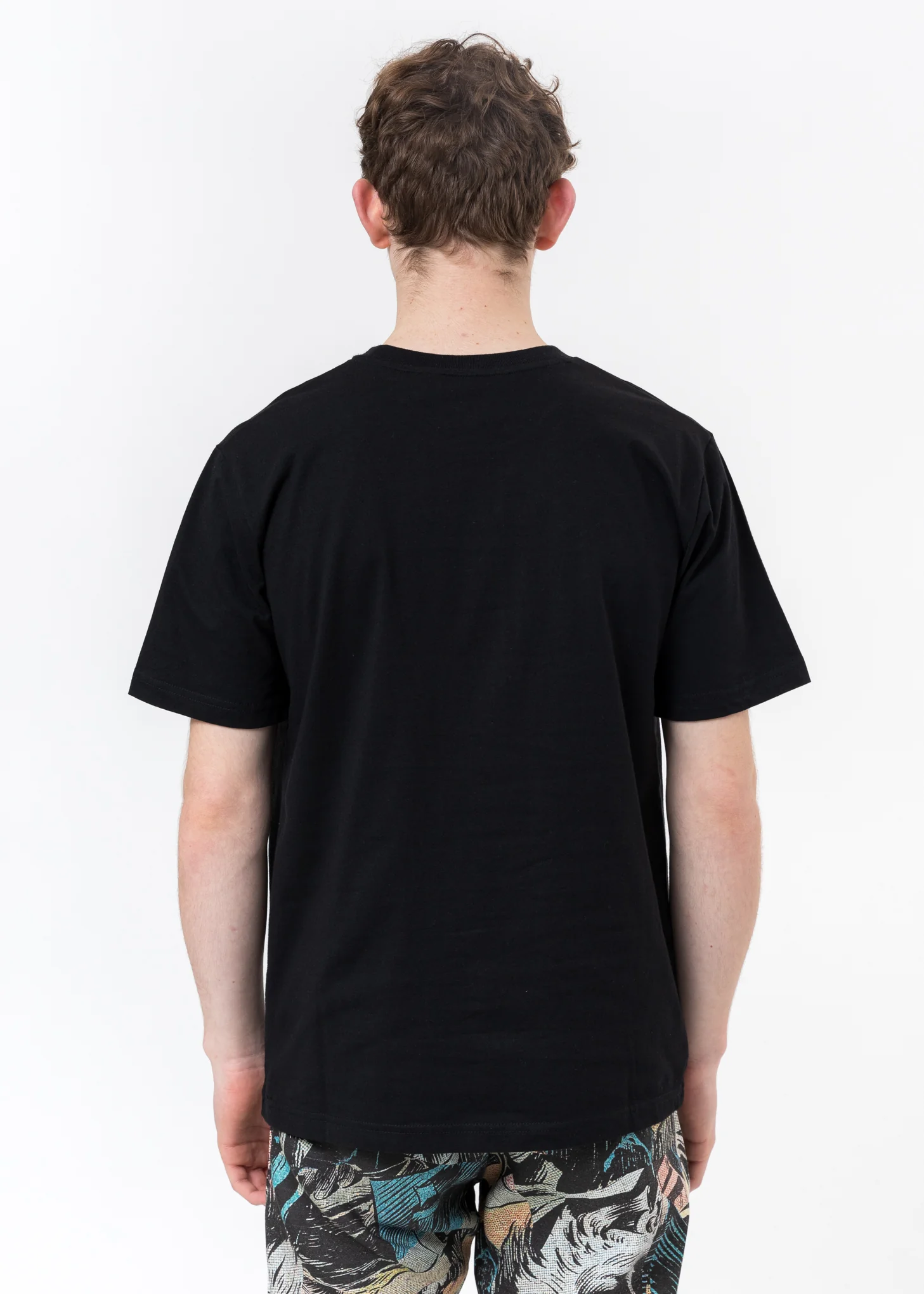 Black Under T-Shirt - Nietxche - Image 4