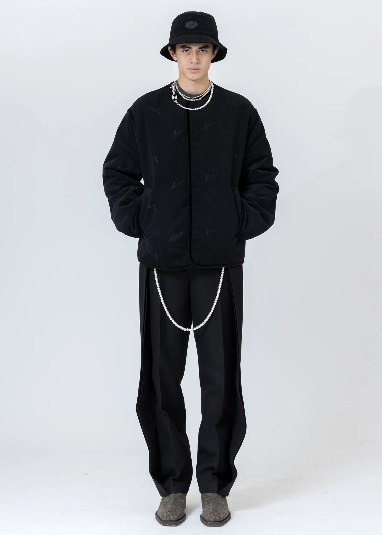 Black Velvet Padding Jacket - Image 7