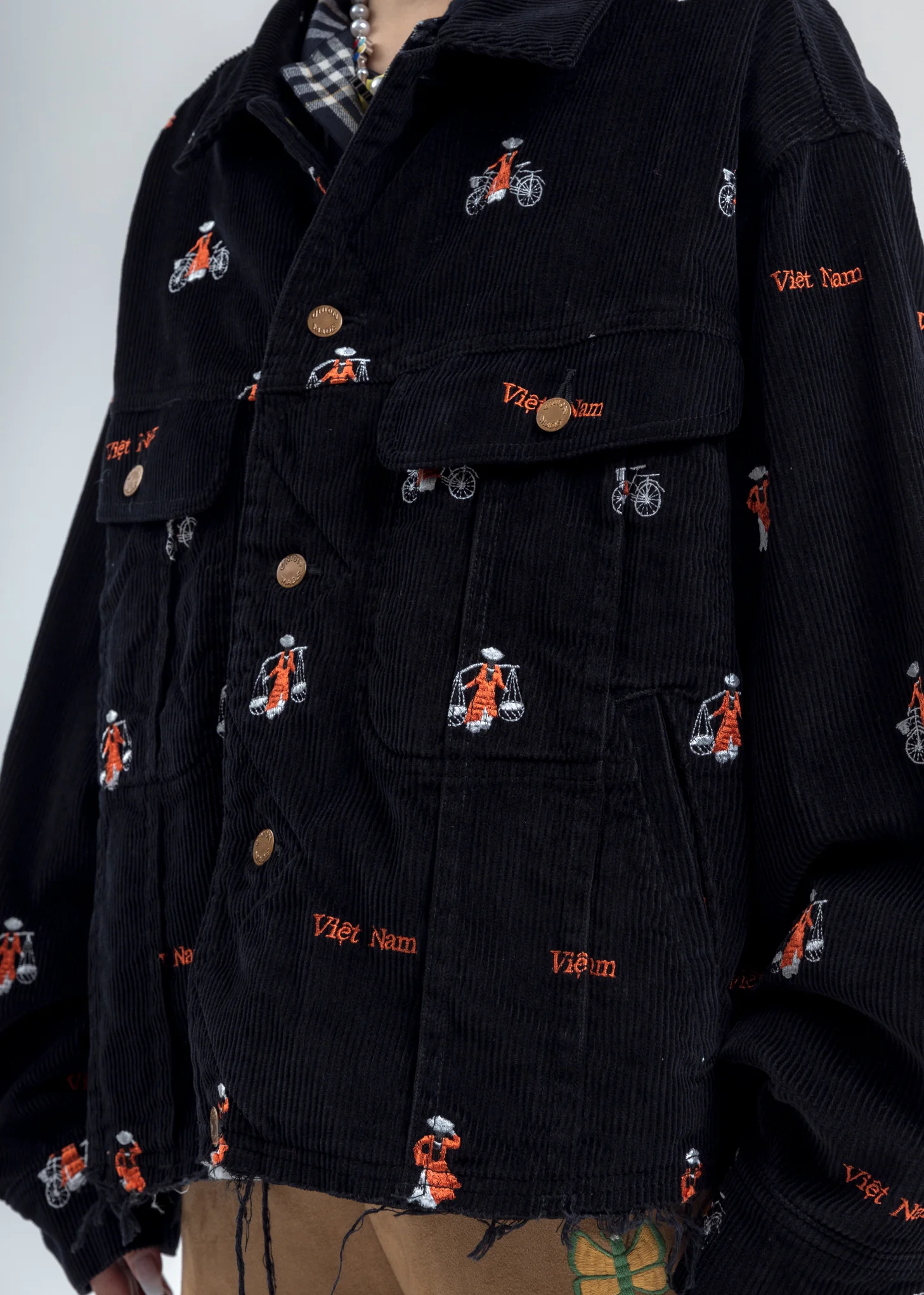 Black Vietnam Embroidery Courduroy Jacket - Image 2