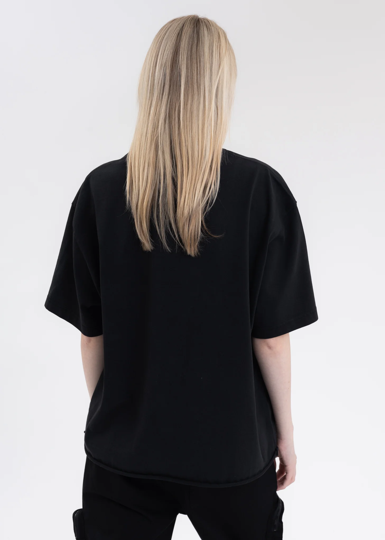 BLACK VINTAGE SHORT-SLEEVED POCKET-SHIRT - Image 3