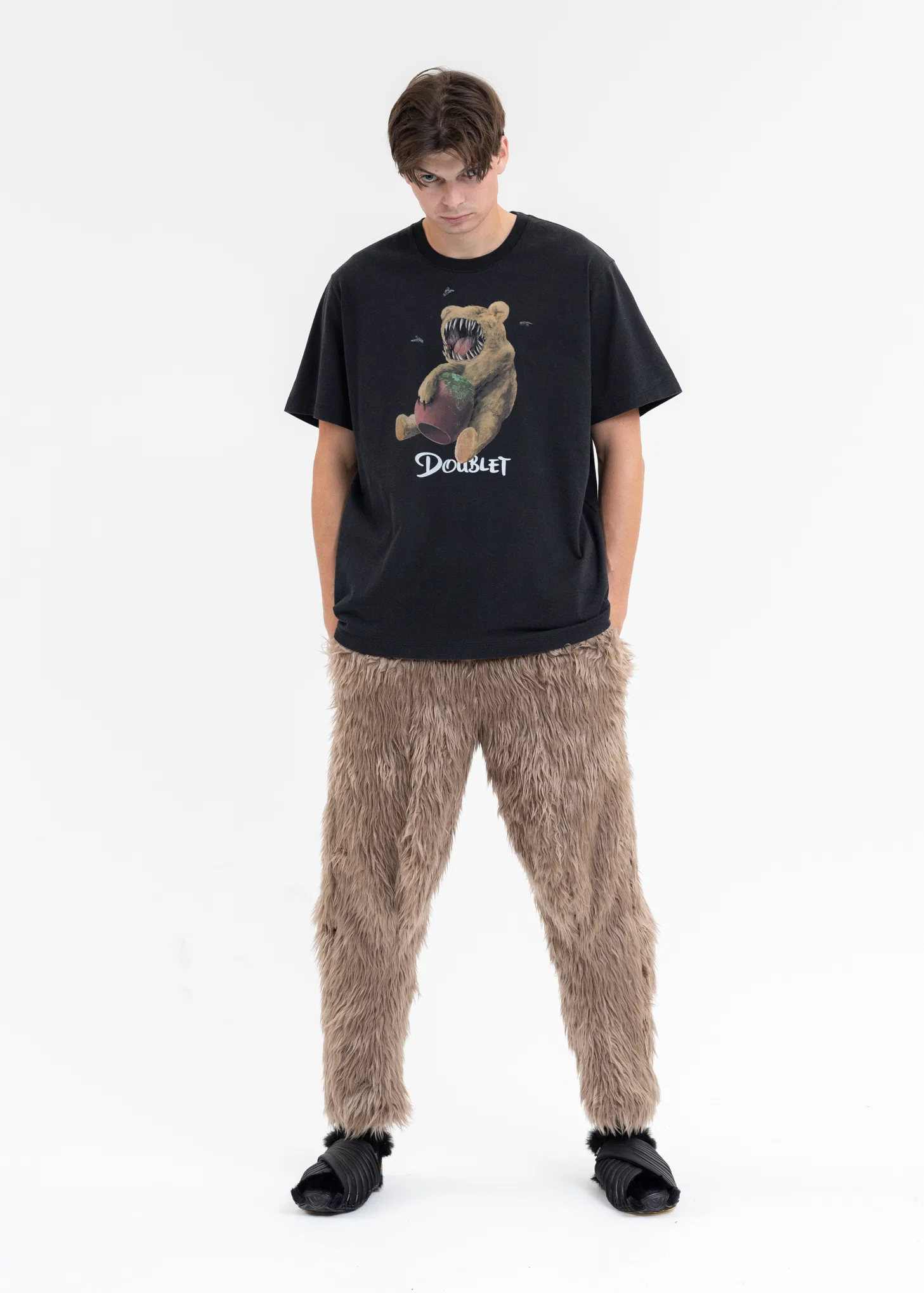 BLACK VIOLENT STUFF BEAR PRINT T-SHIRT - Image 5