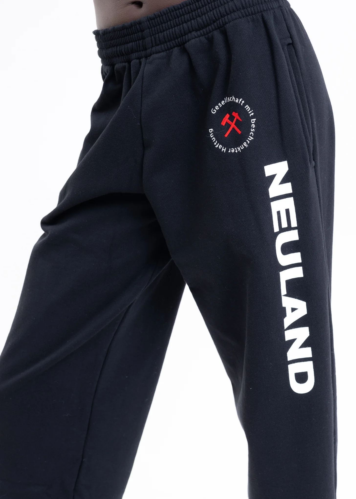 BLACK W RED WHITE PRINT JOGGING PANTS - Image 2