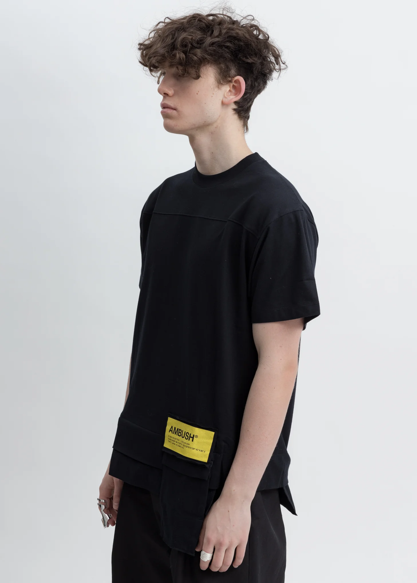 Black Waist Pocket T-Shirt - Image 3