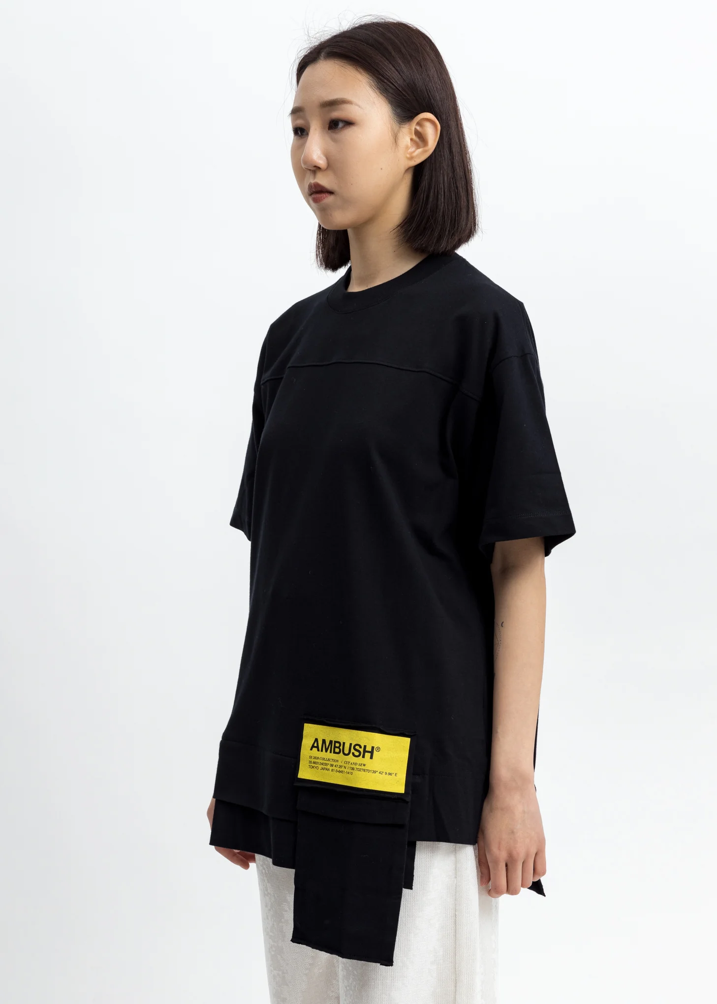 Black Waist Pocket T-Shirt - Image 3