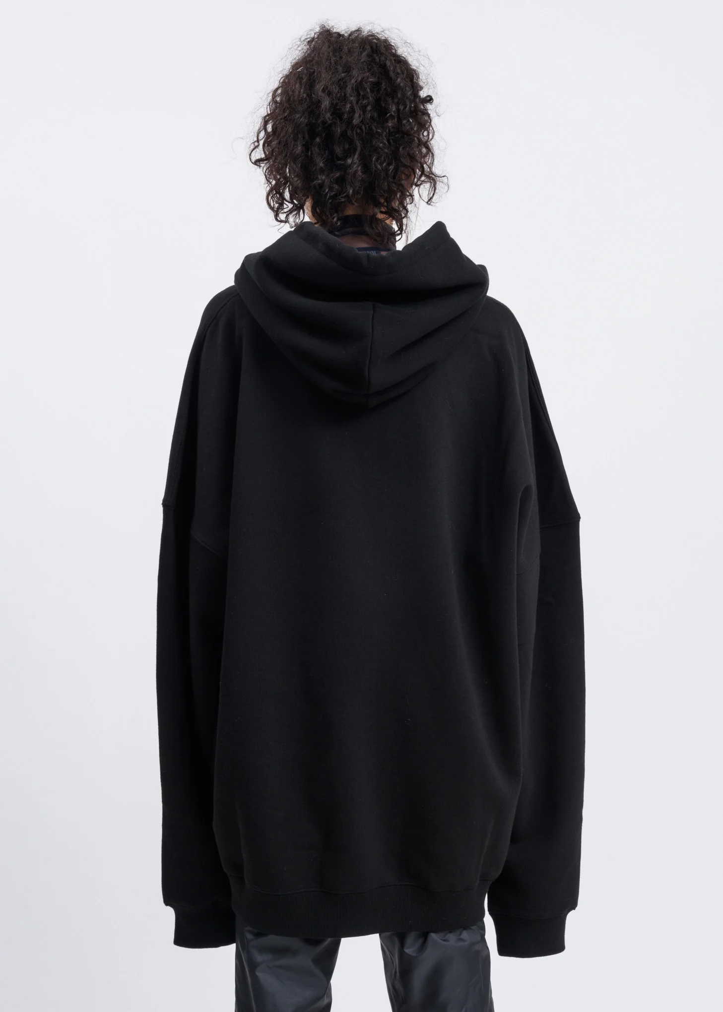 Black Wapen Logo Hoodie - Image 3