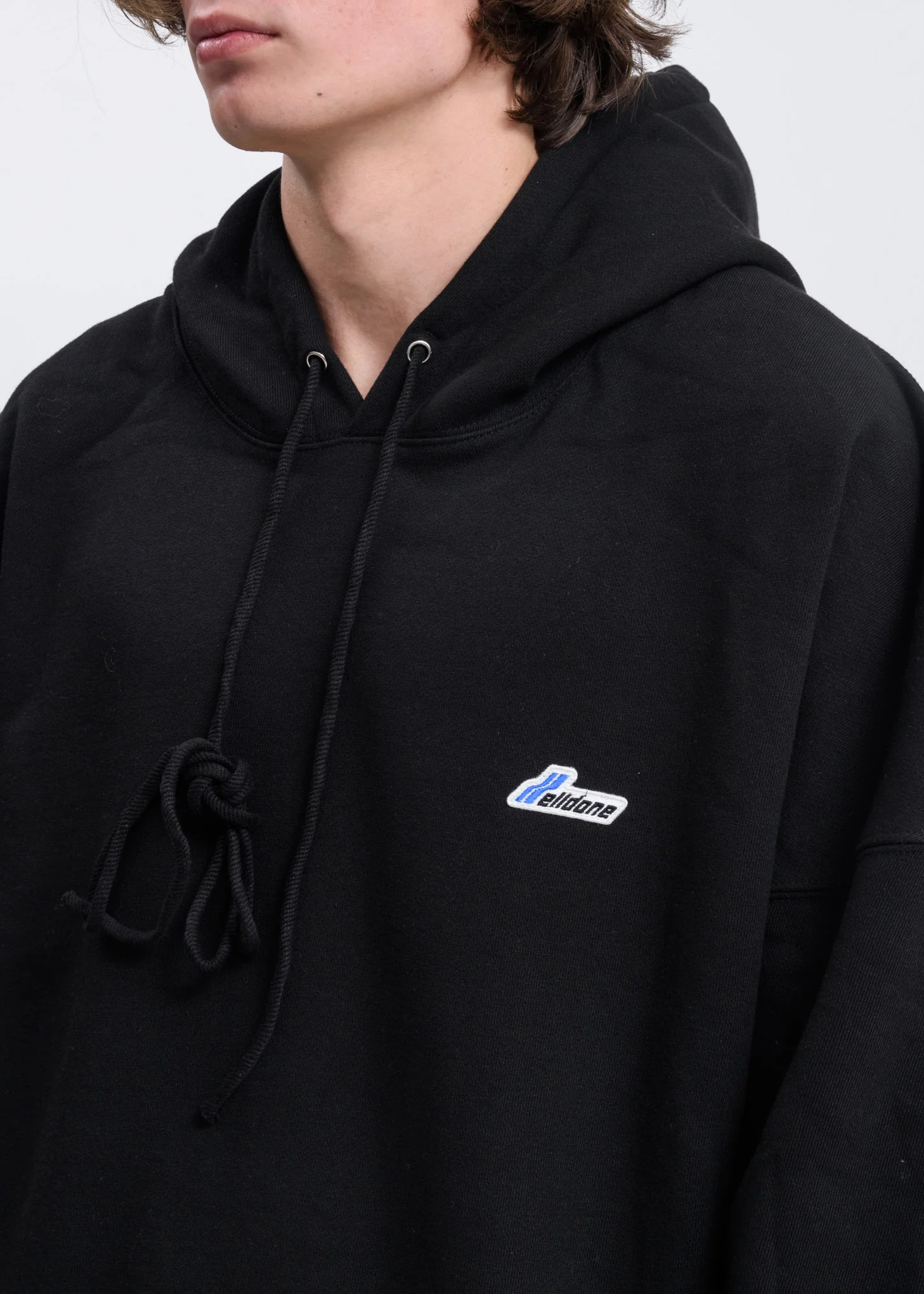 Black Wapen Logo Hoodie - Image 3