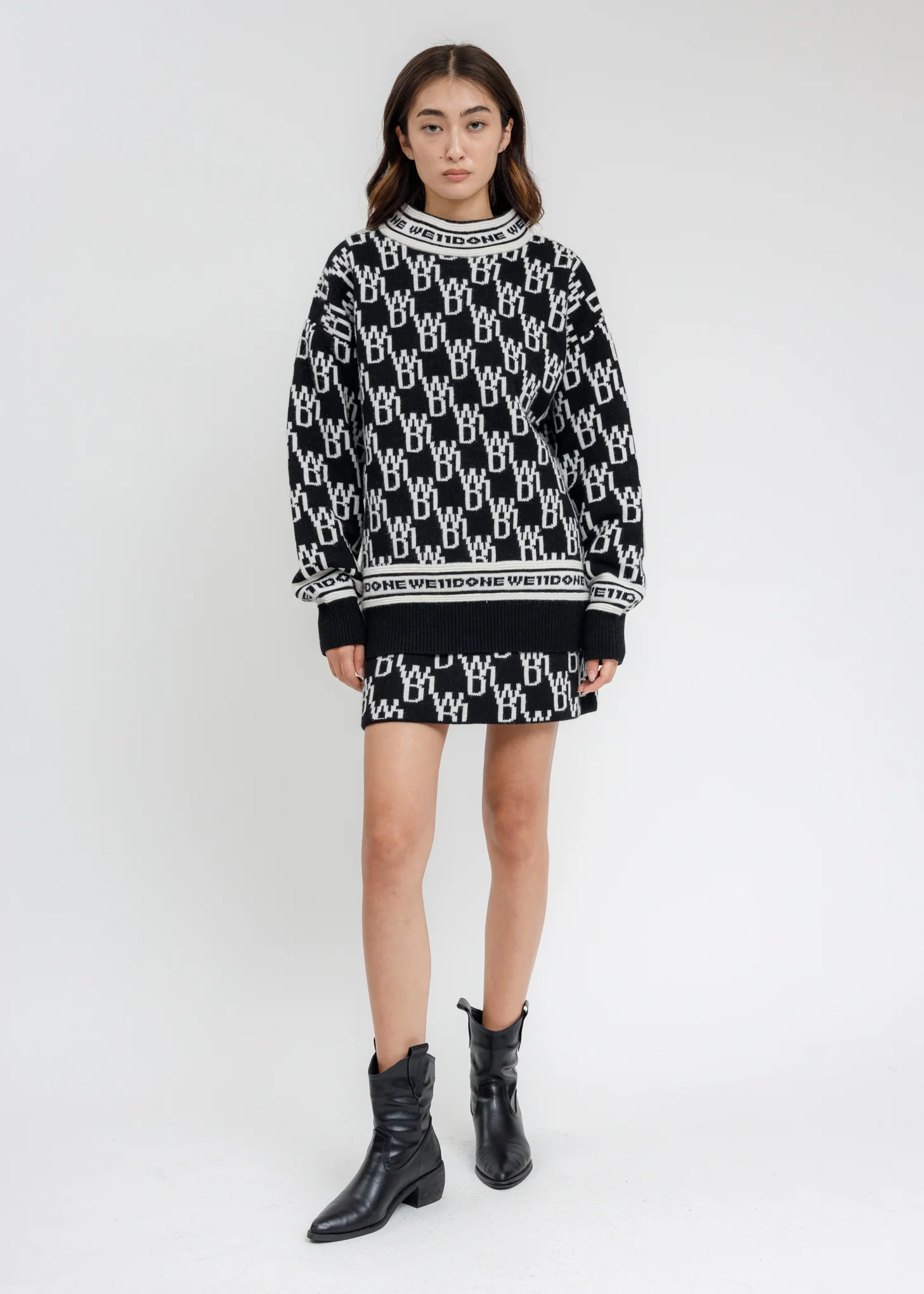 Black WD1 Allover Logo Jumper - Image 5