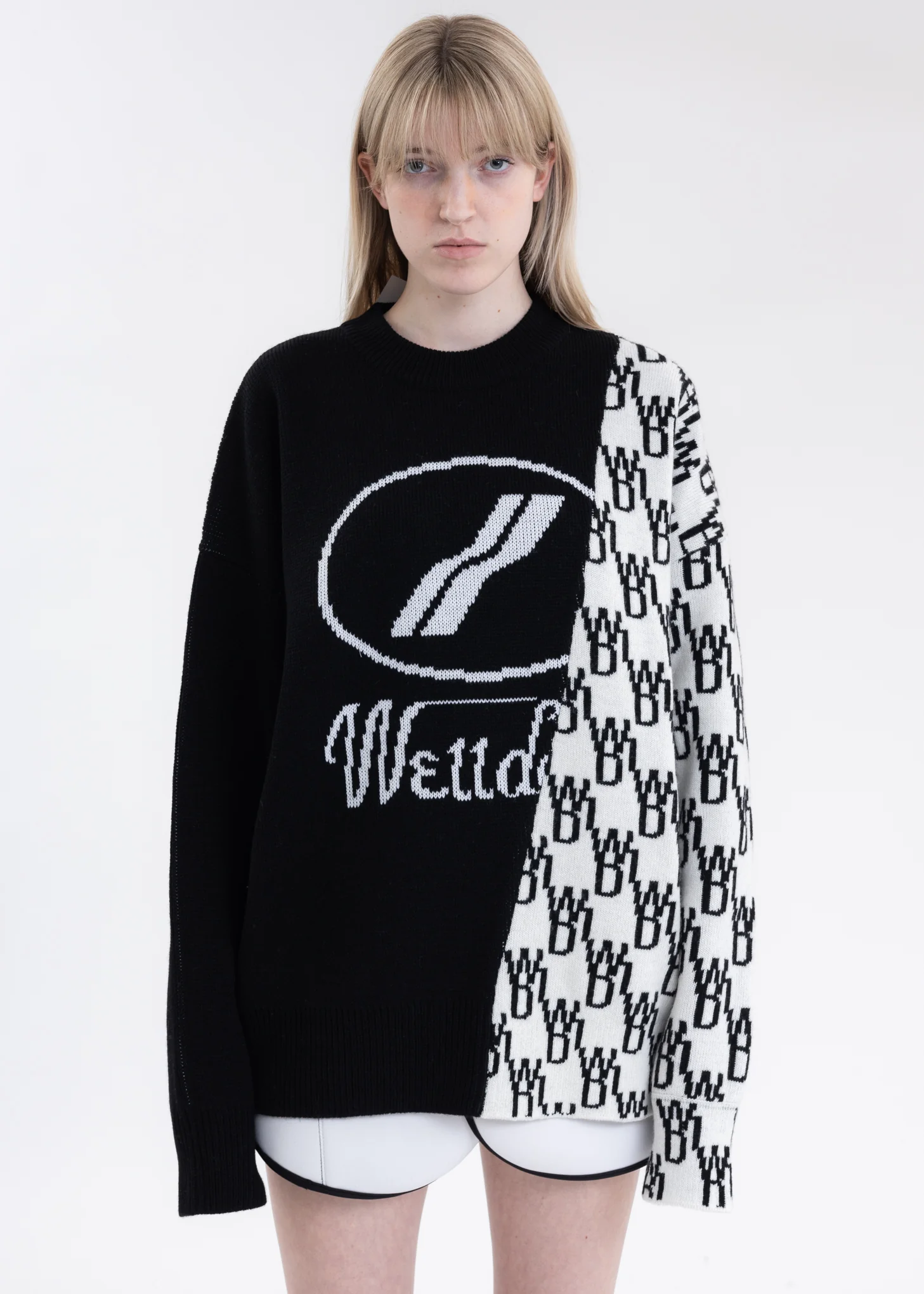 BLACK WD1 GRAPHIC MIX LOGO SWEATER