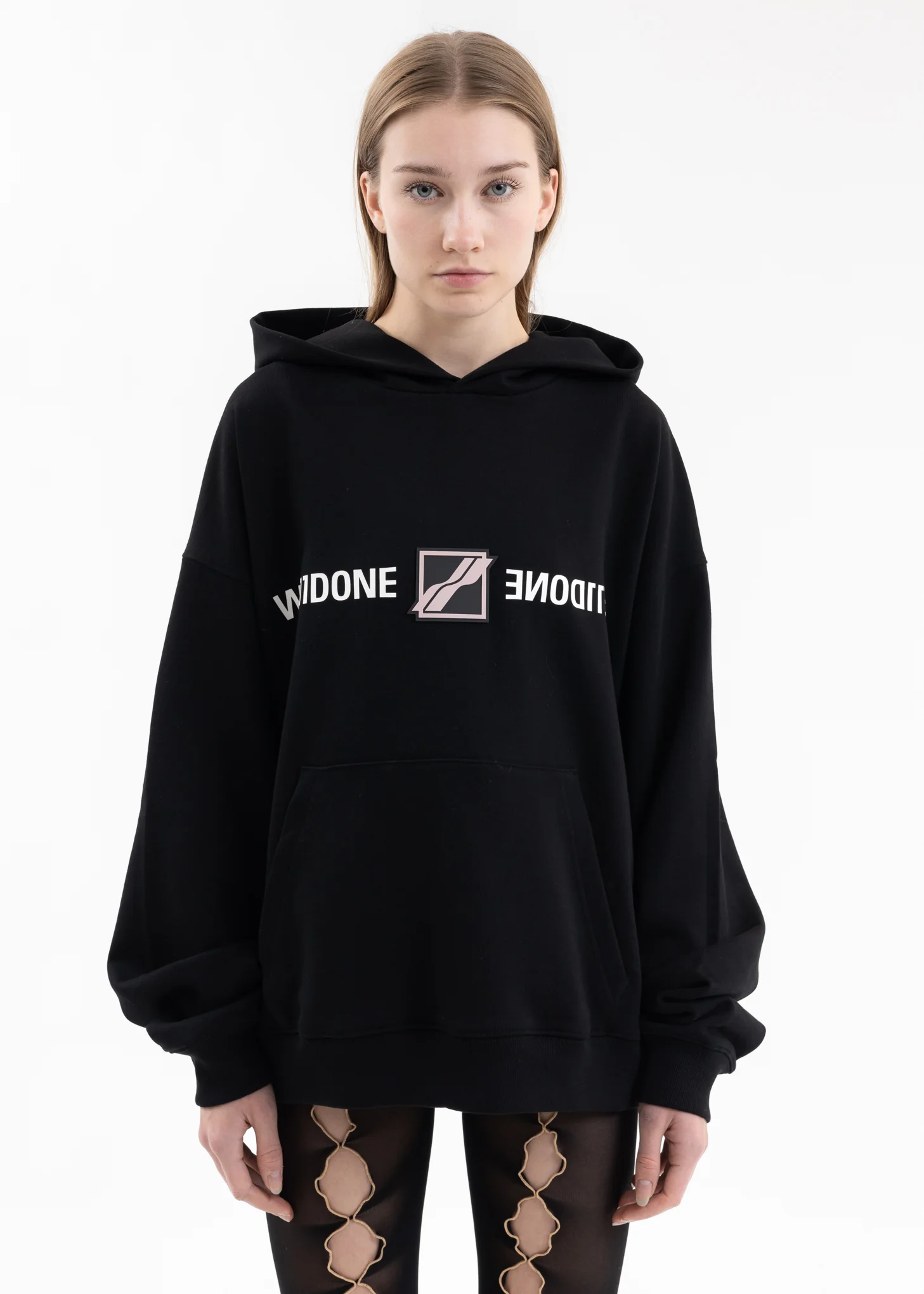 BLACK WE11DONE PATCHED MIRROR LOGO HOODIE