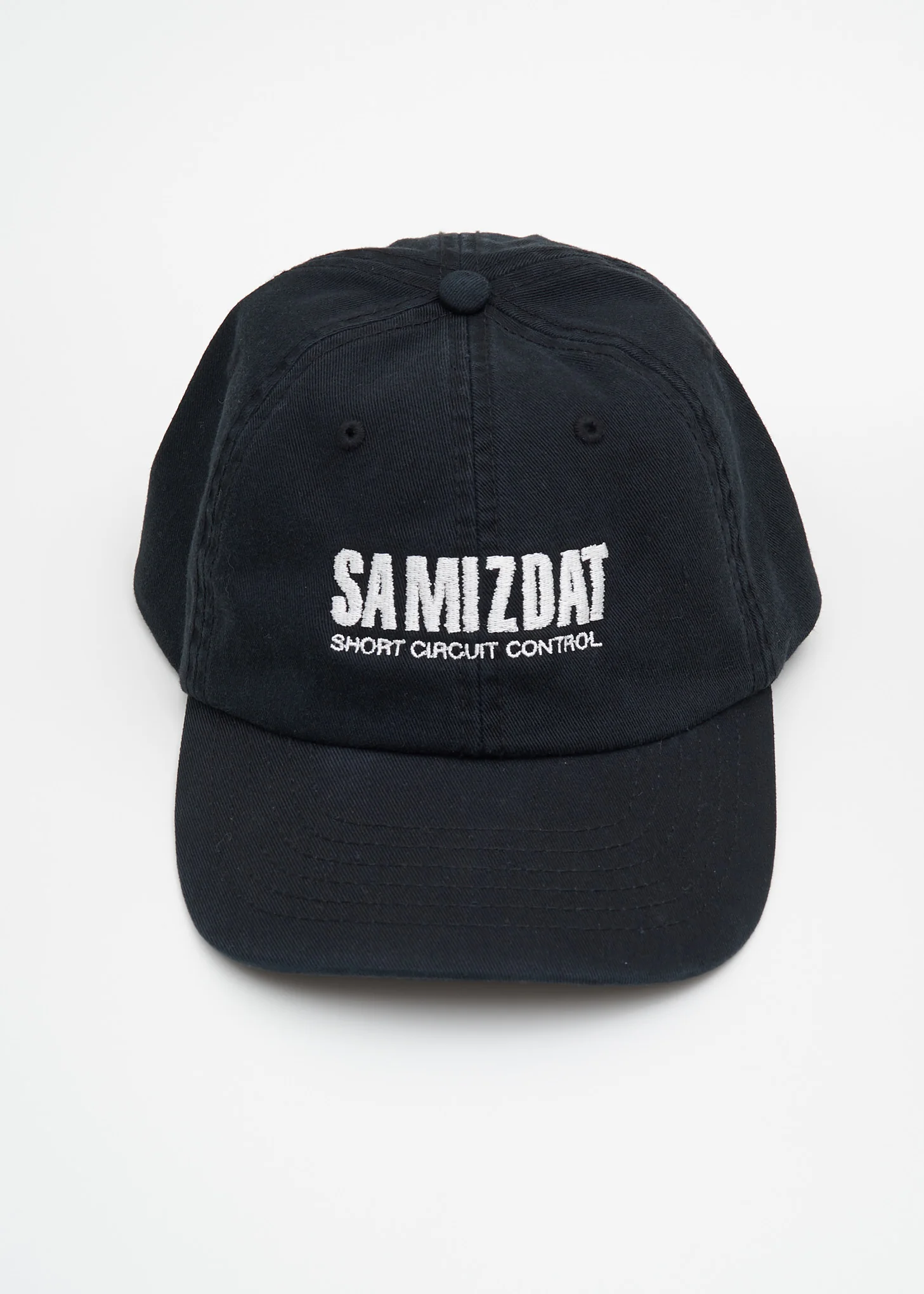 Black White Short Circuit Cap