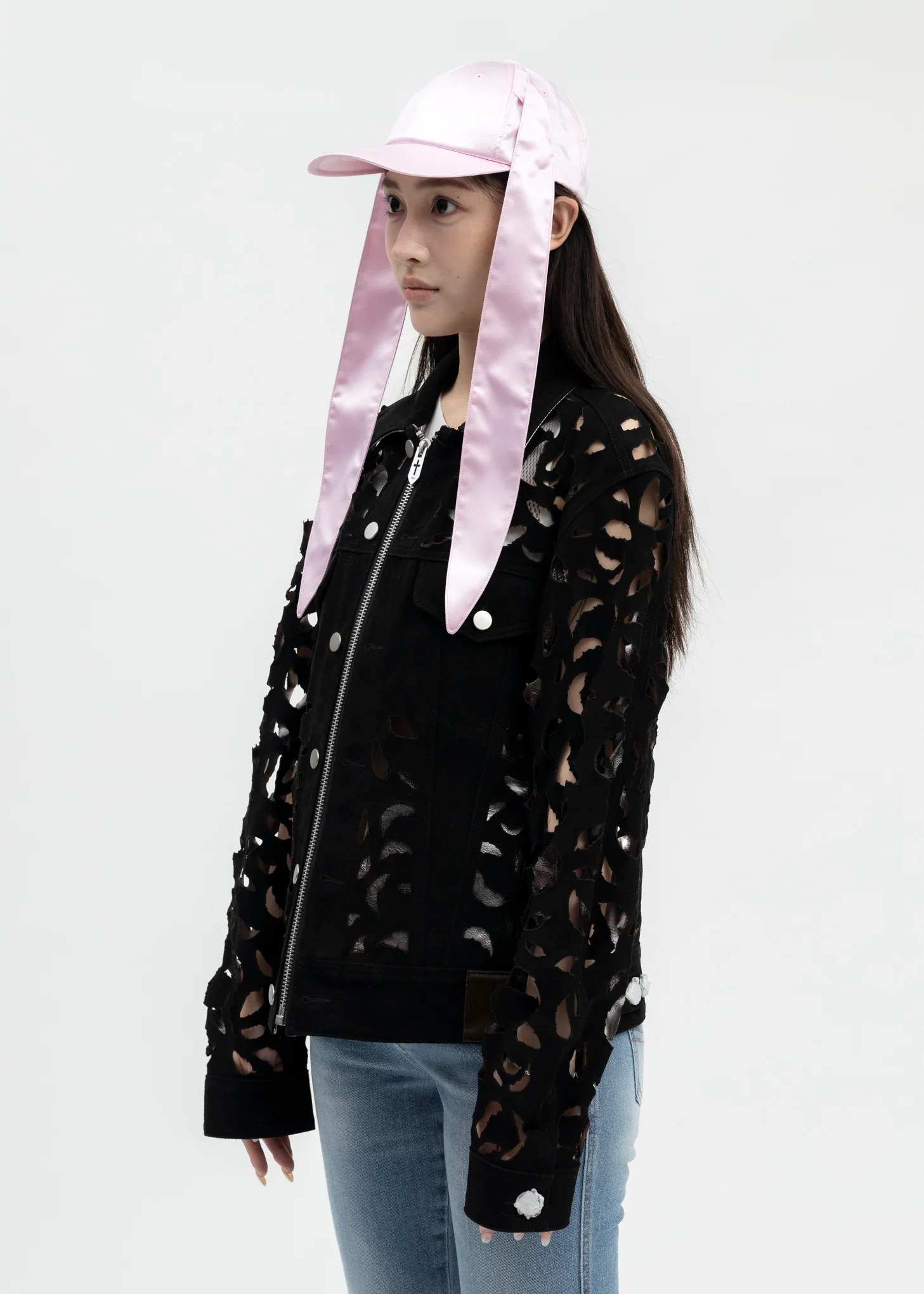 BLACK WING-CUT LEATHER TRUCKER JACKET - Image 2