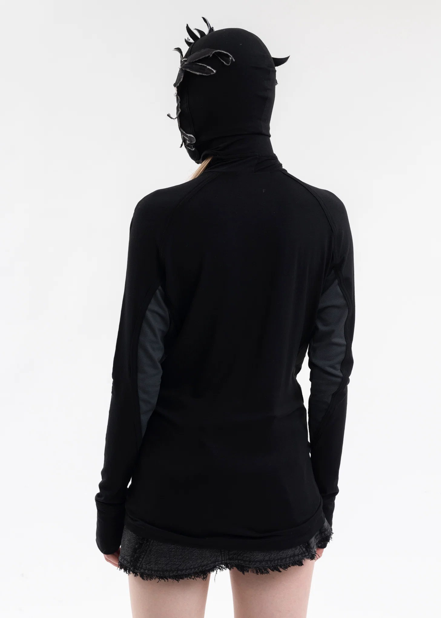 BLACK WING MASK TIGHT TOP - Image 6