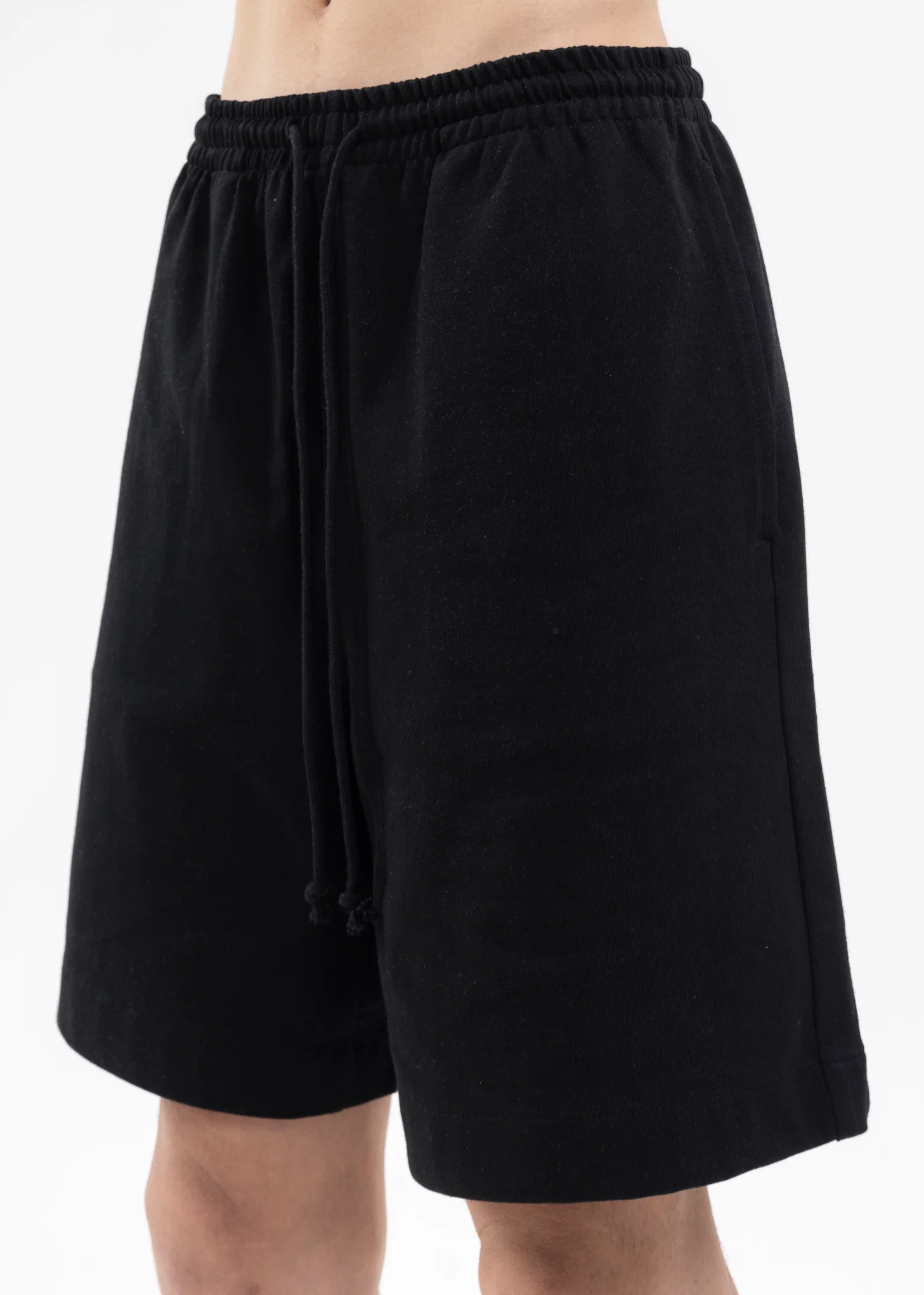 BLACK BANDED SHORTS - Image 4