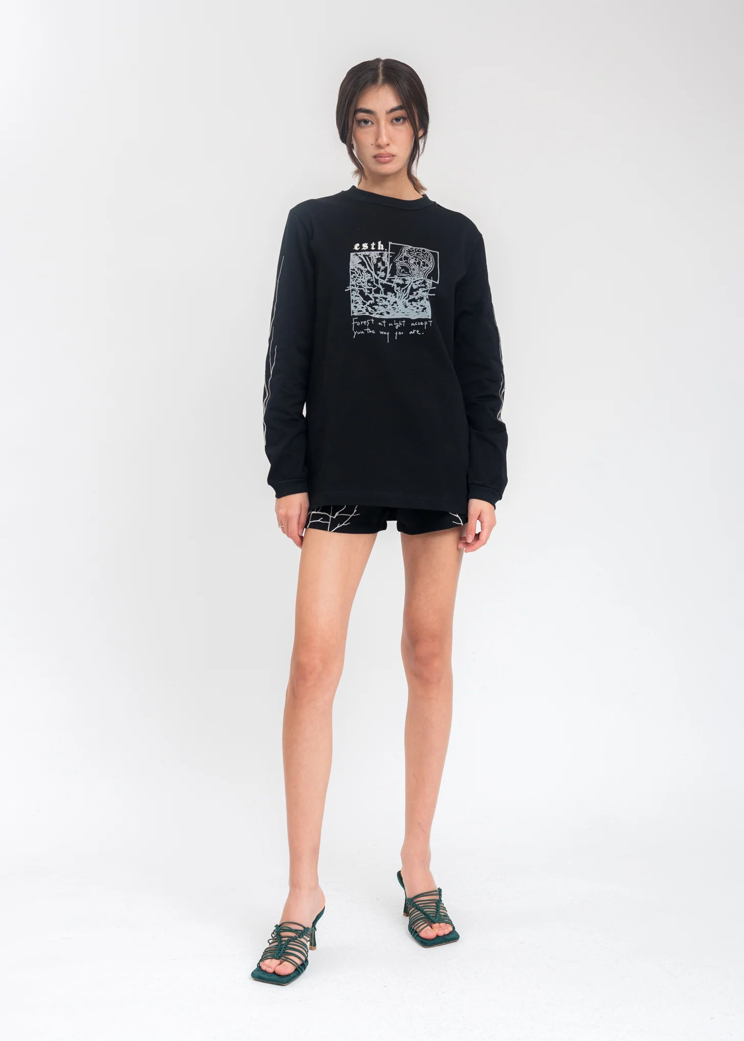 Black Wood Long Sleeves - Image 6