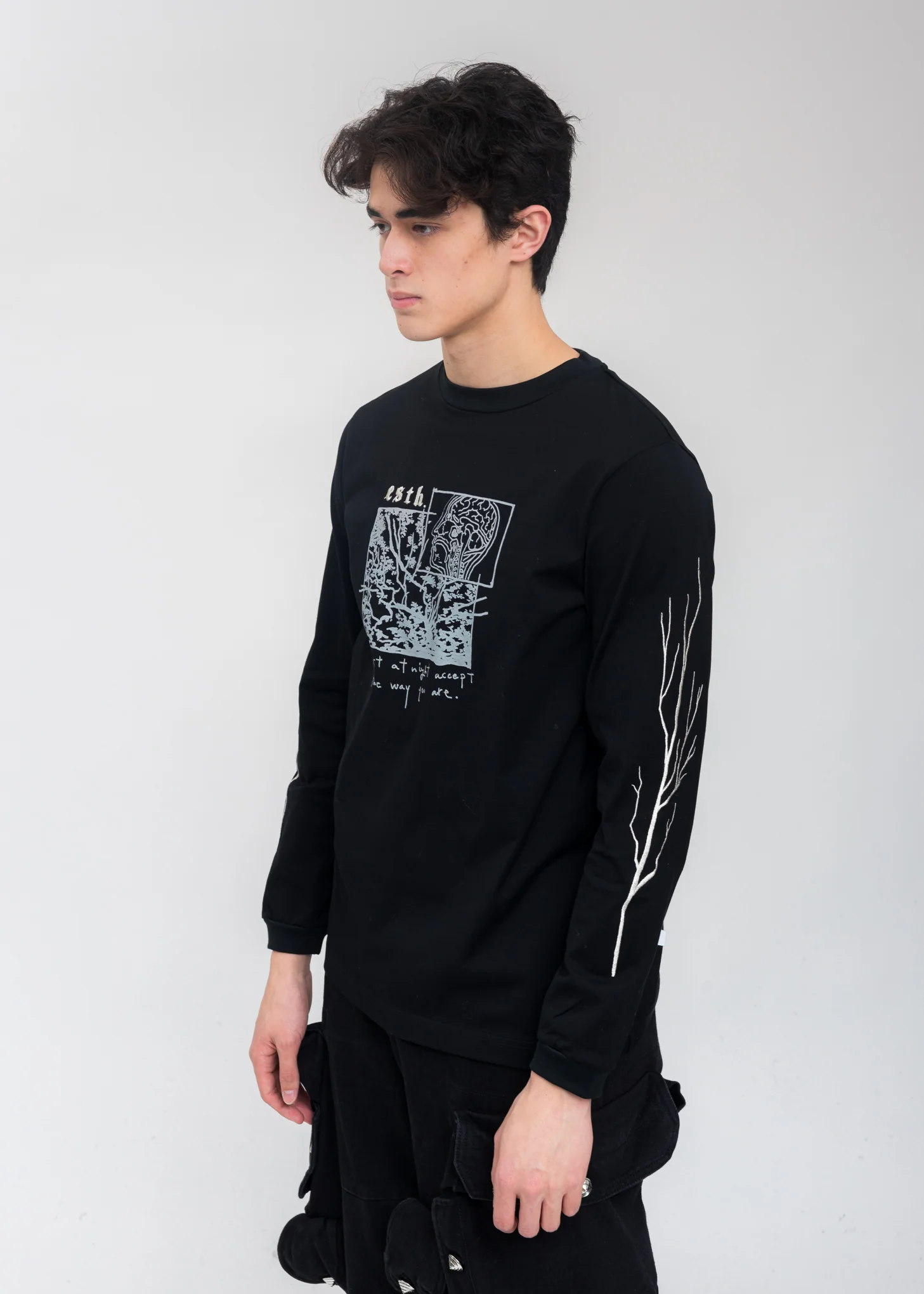 Black Wood Long Sleeves - Image 2