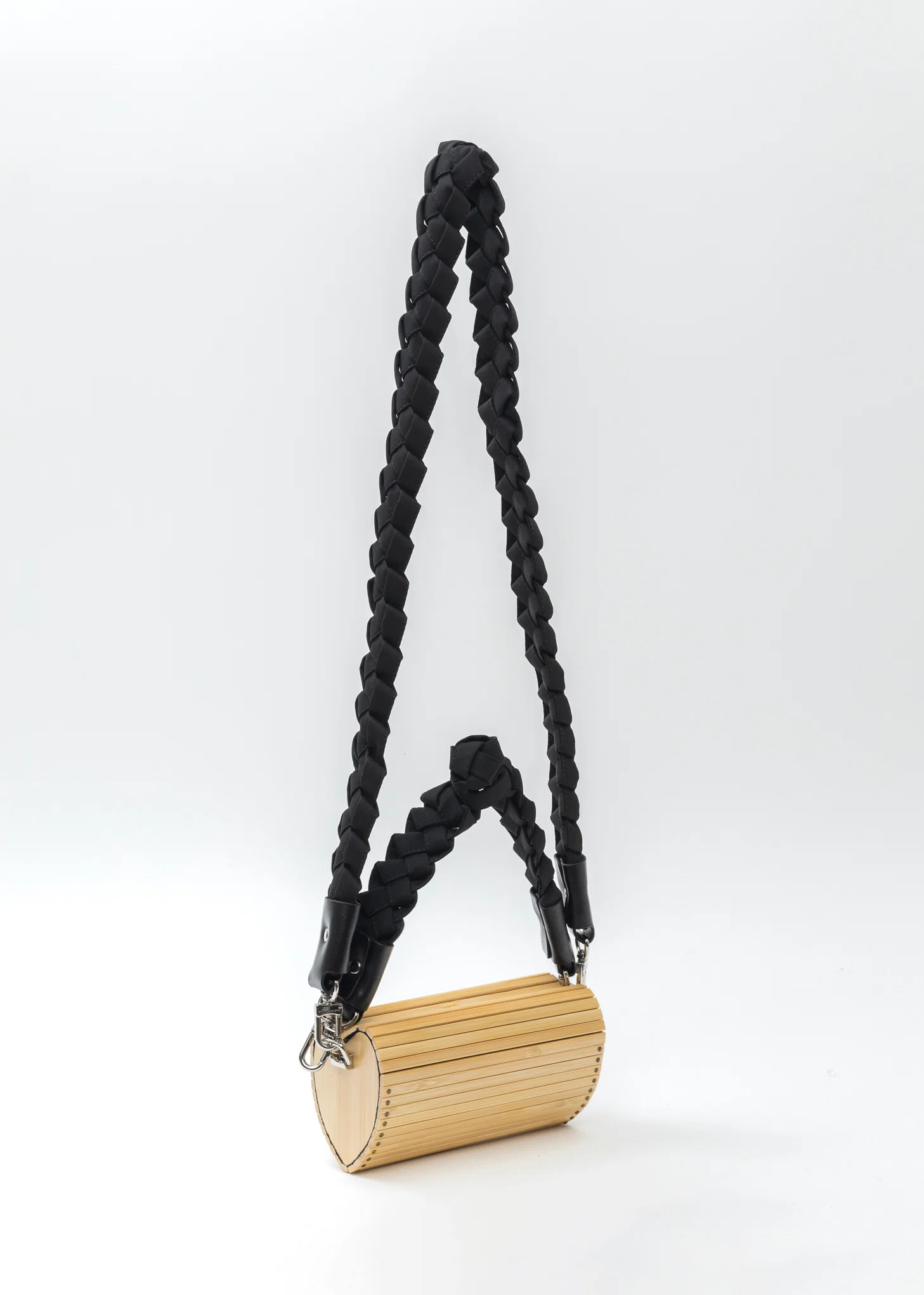 BLACK WOVEN STRAP HEART SHAPED BAMBOO BAG - Image 6