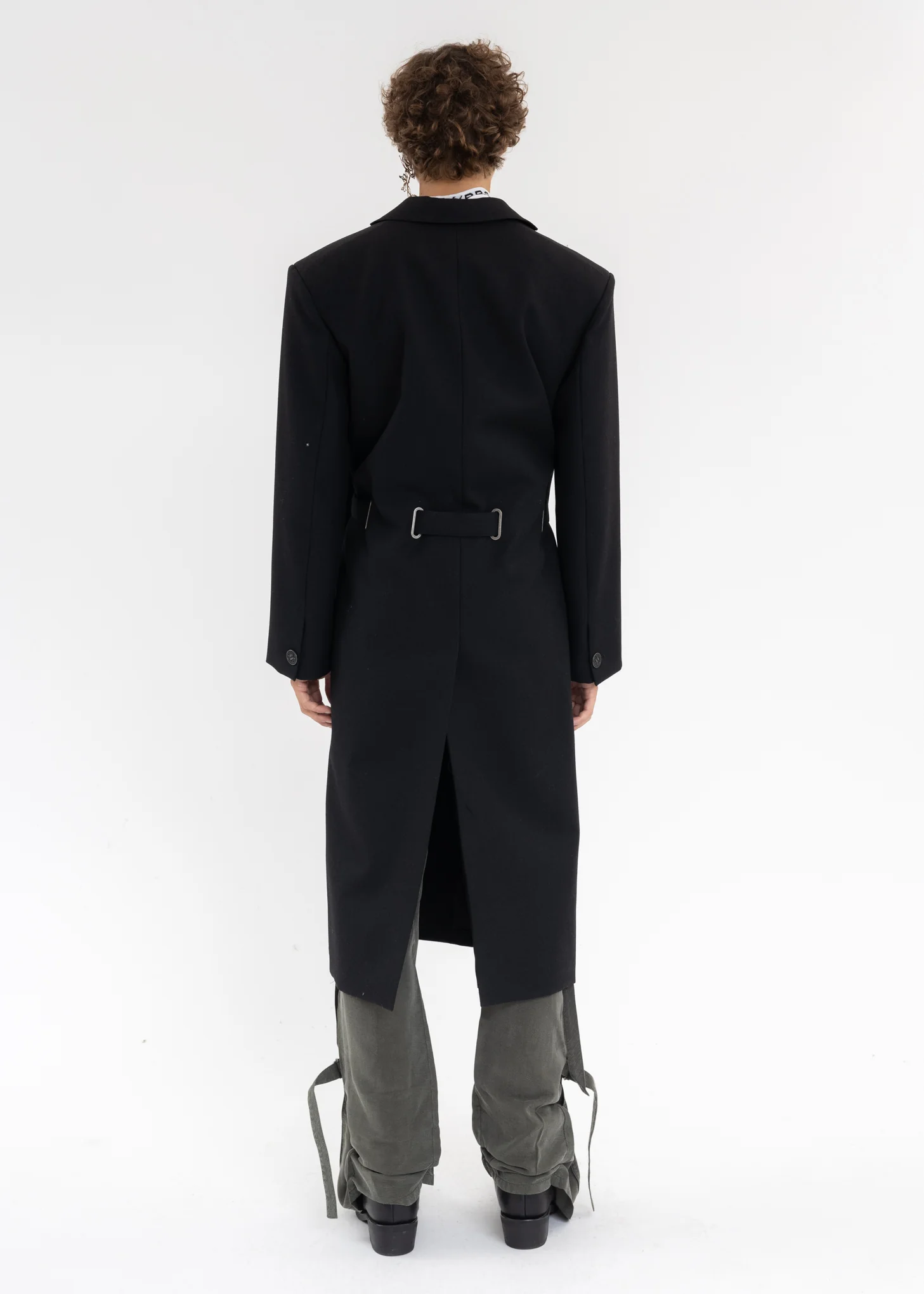 BLACK Y BELT COAT - Image 7