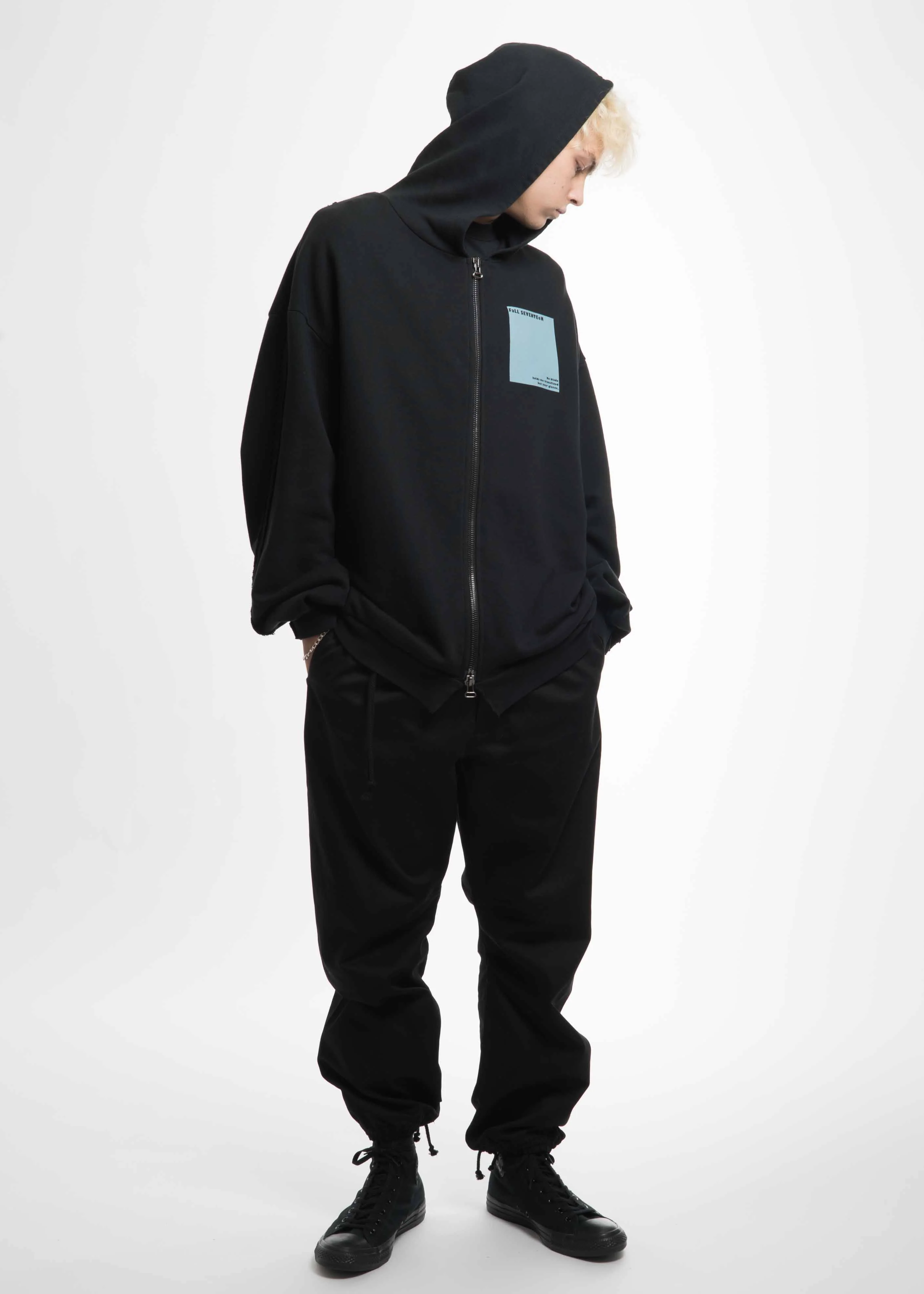 Black Zipped Hoodie AW17 - Image 3